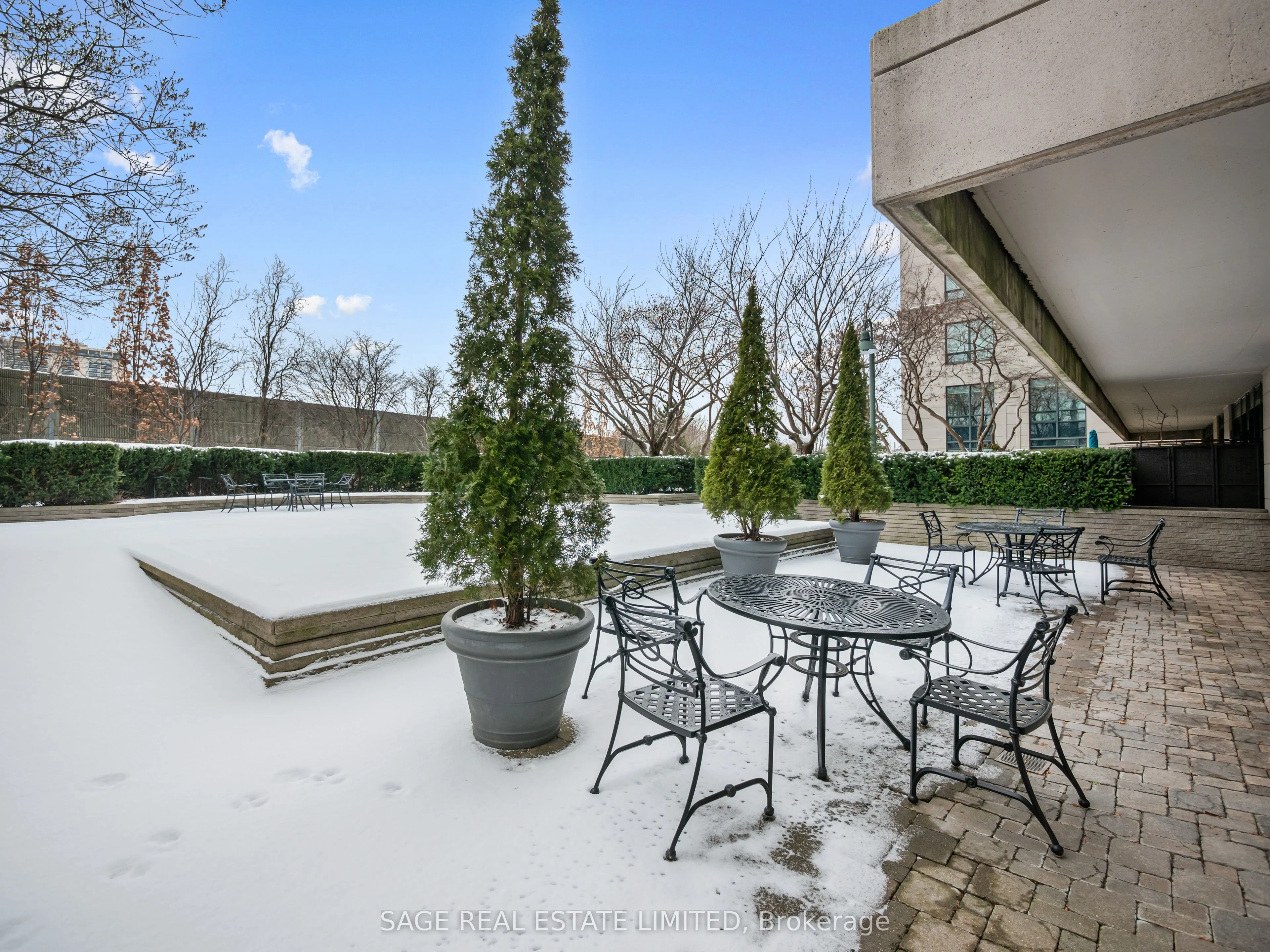 20 Scrivener Square, #507