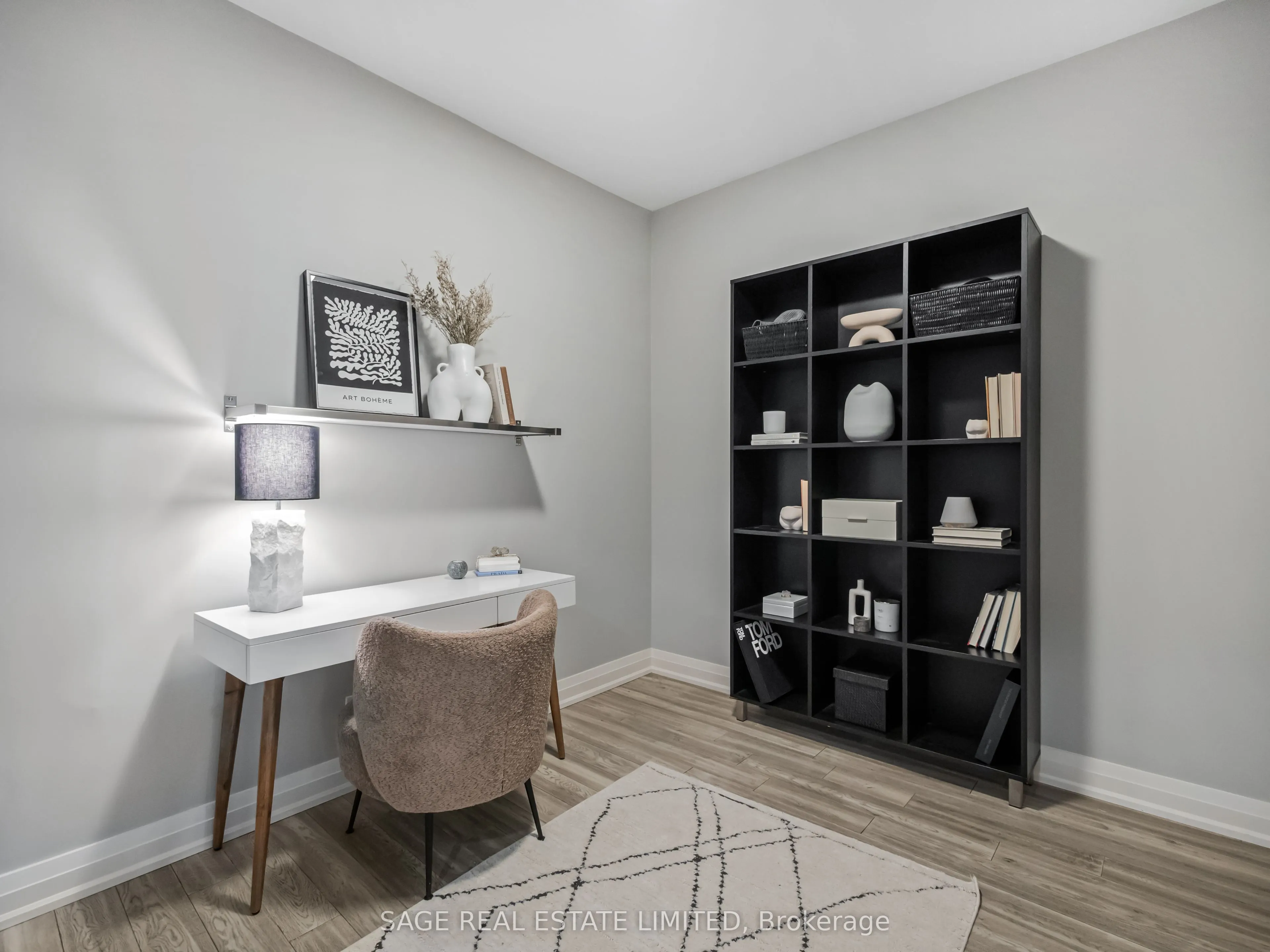 20 Scrivener Square, #507