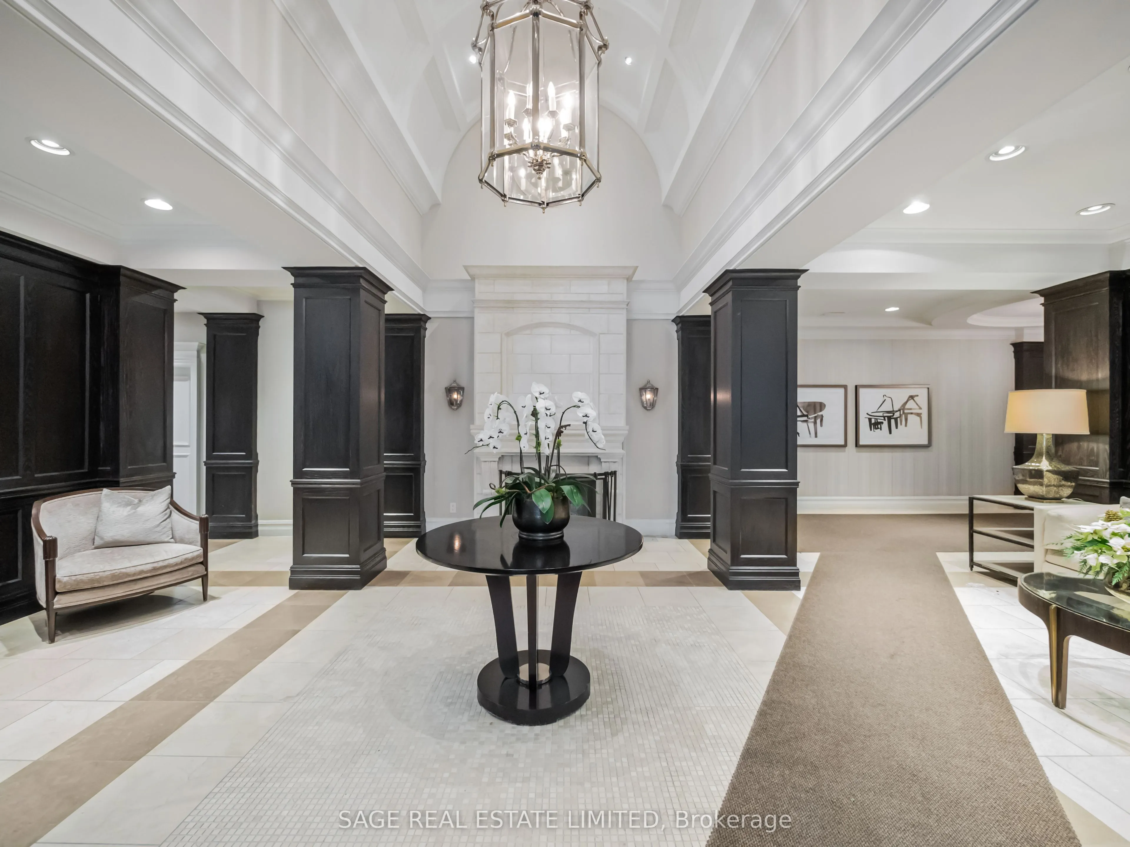 20 Scrivener Square, #507