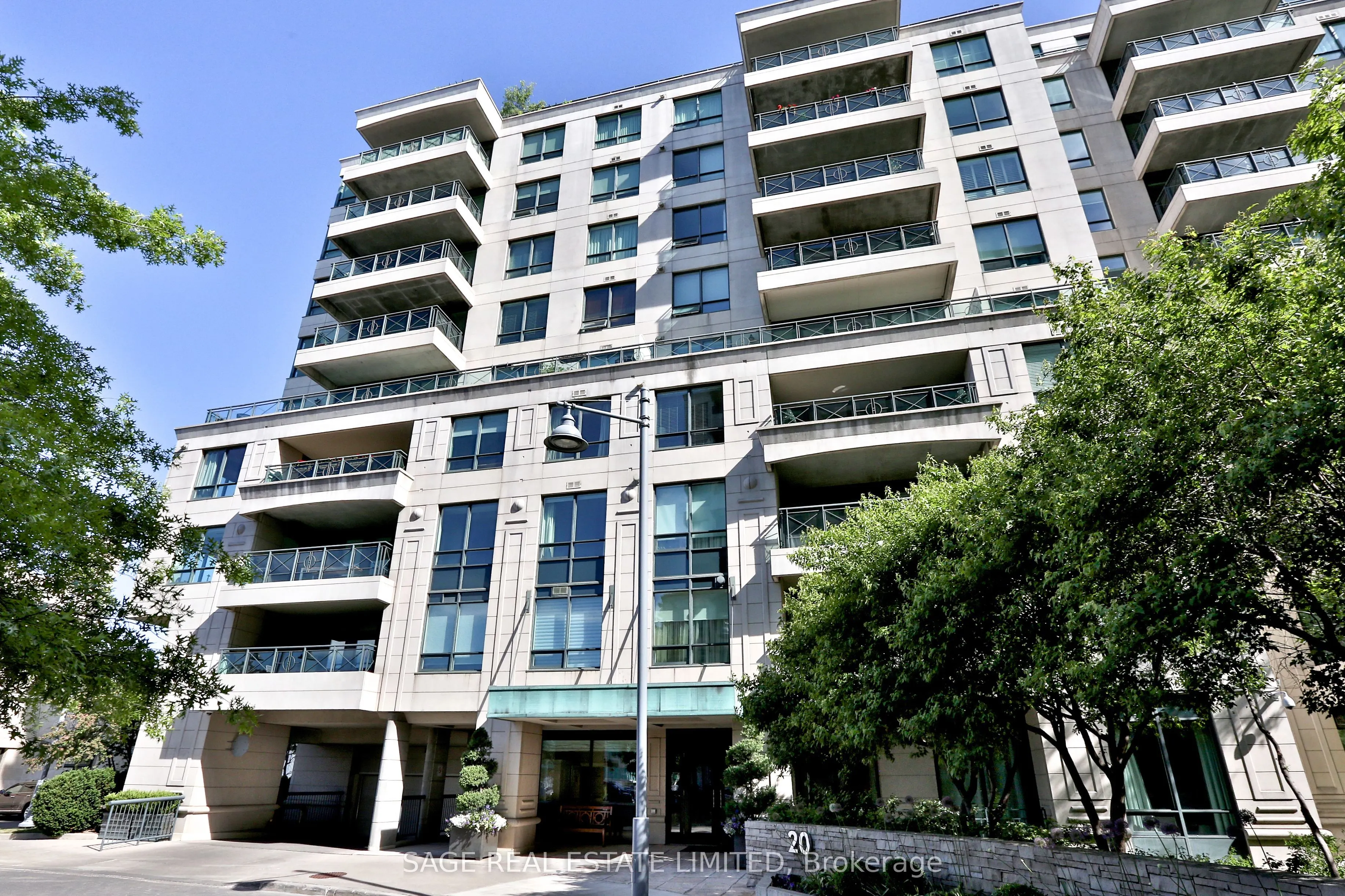 20 Scrivener Square, #507