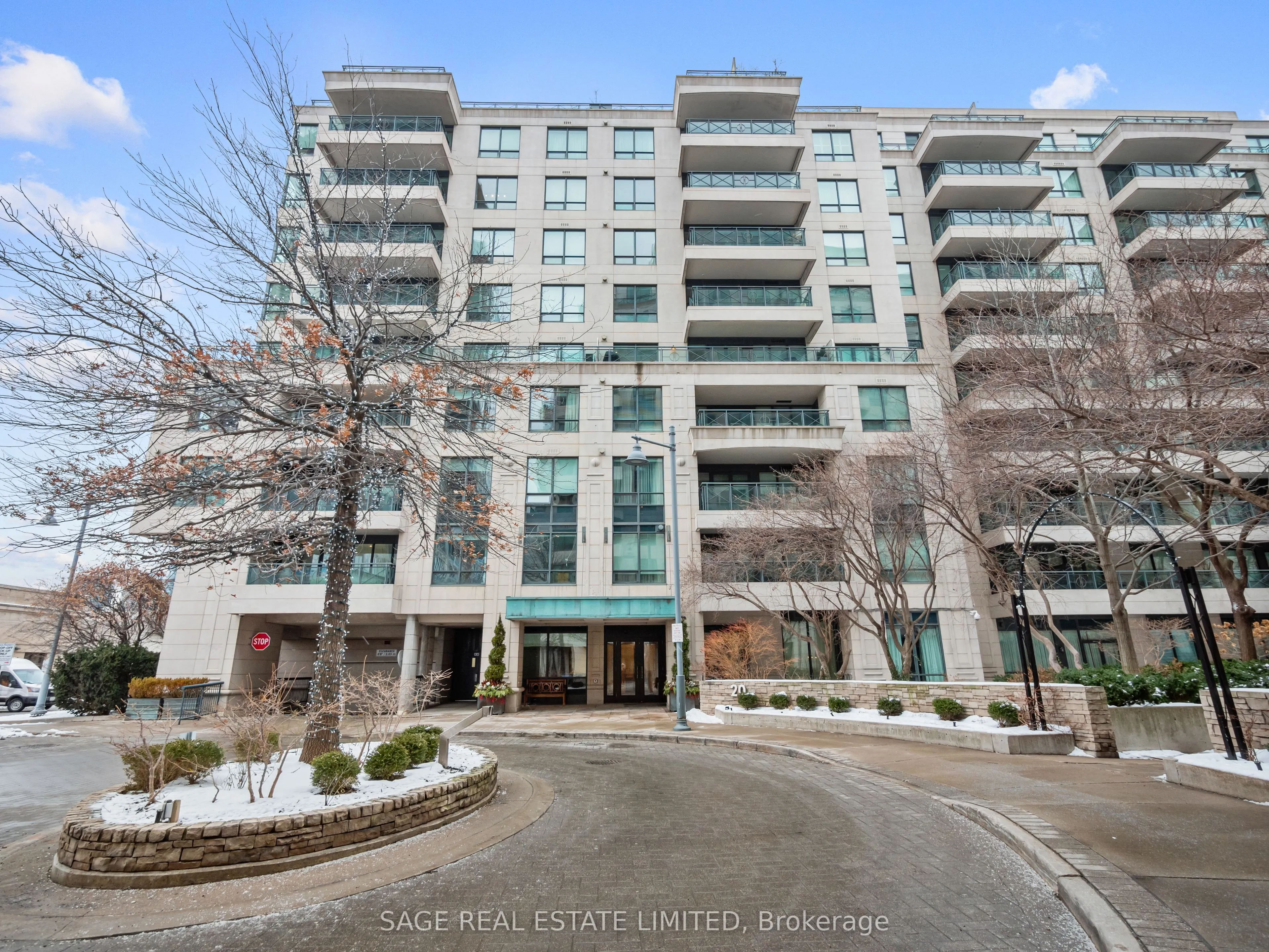 20 Scrivener Square, #507