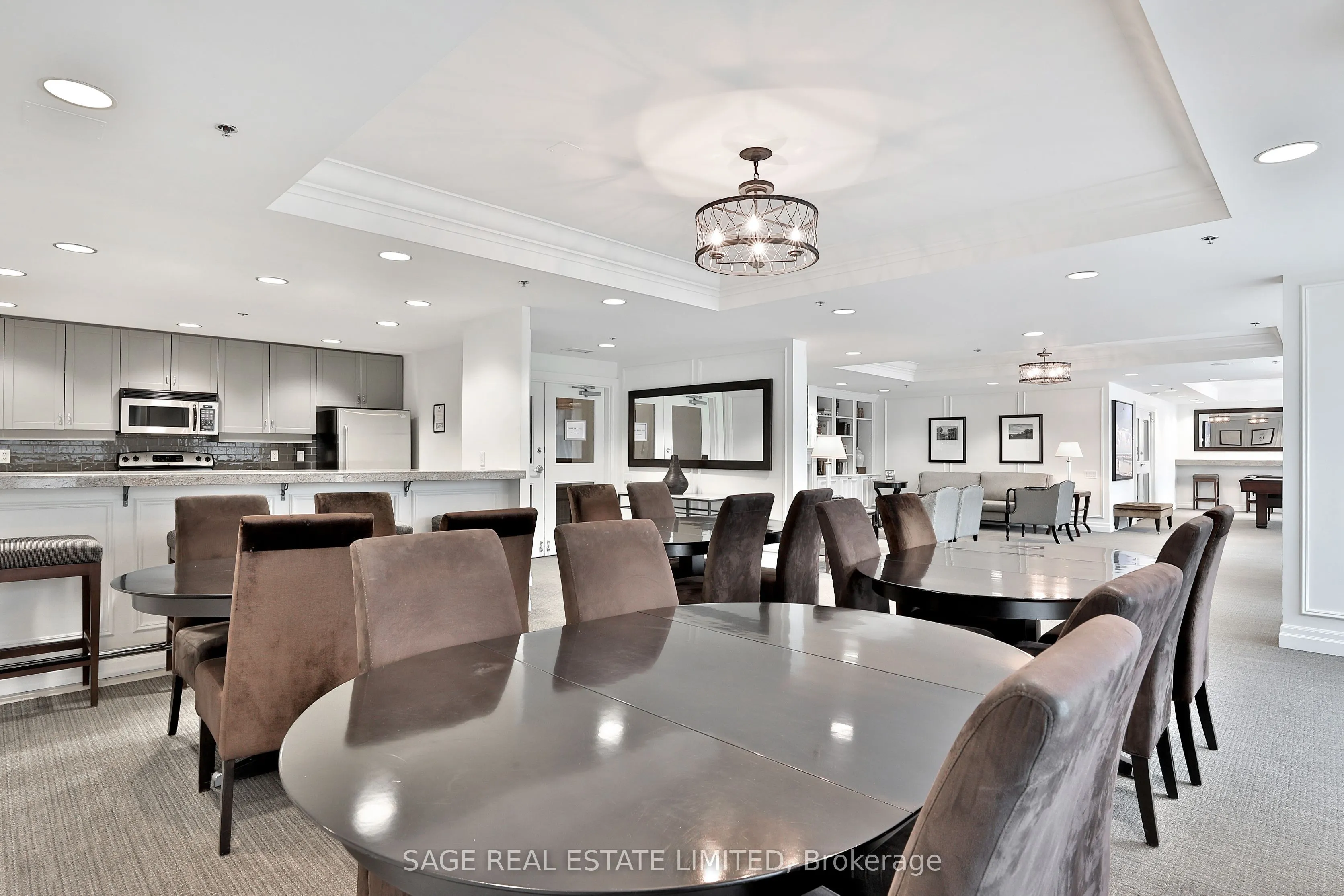 20 Scrivener Square, #507