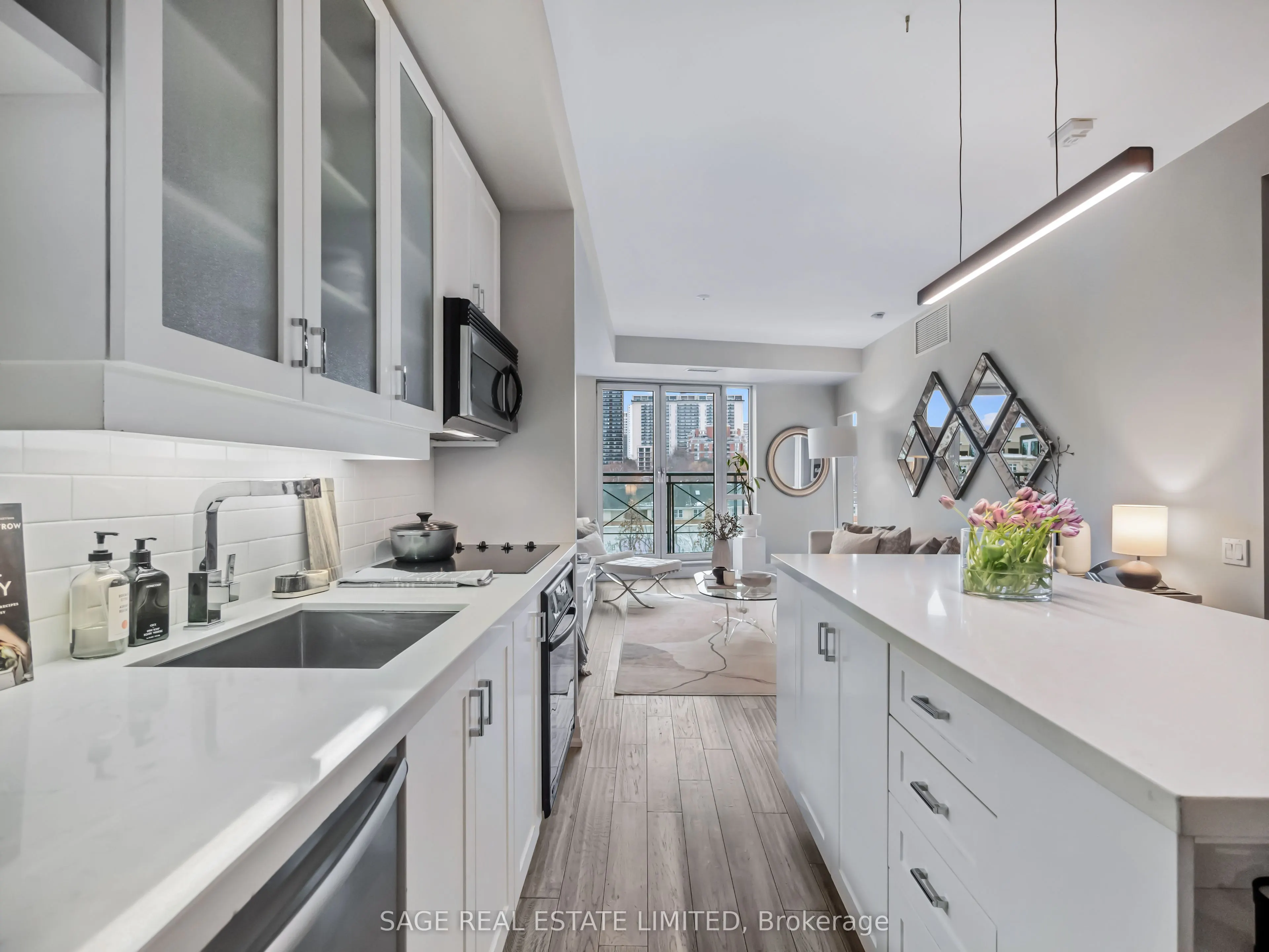 20 Scrivener Square, #507