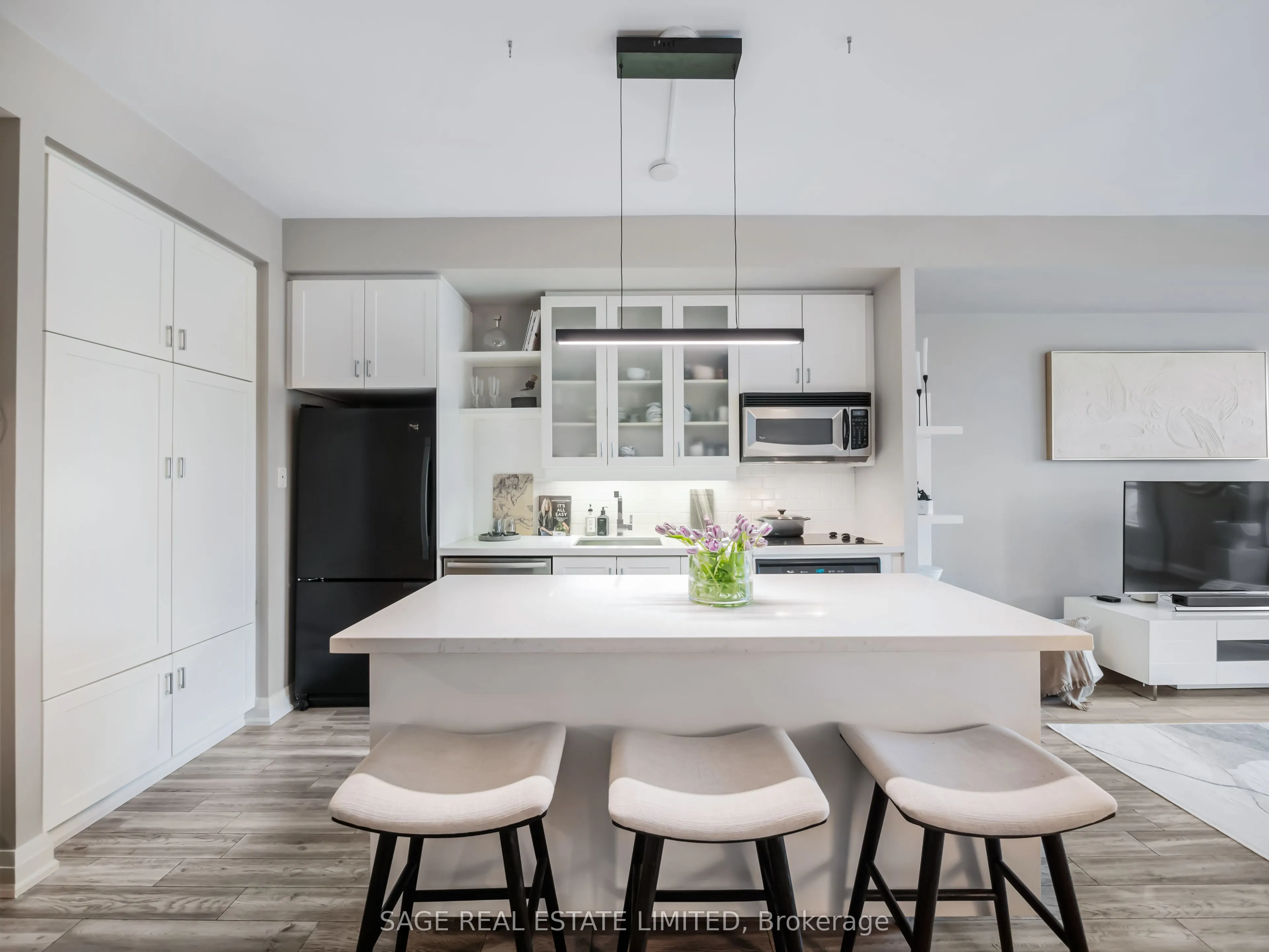 20 Scrivener Square, #507