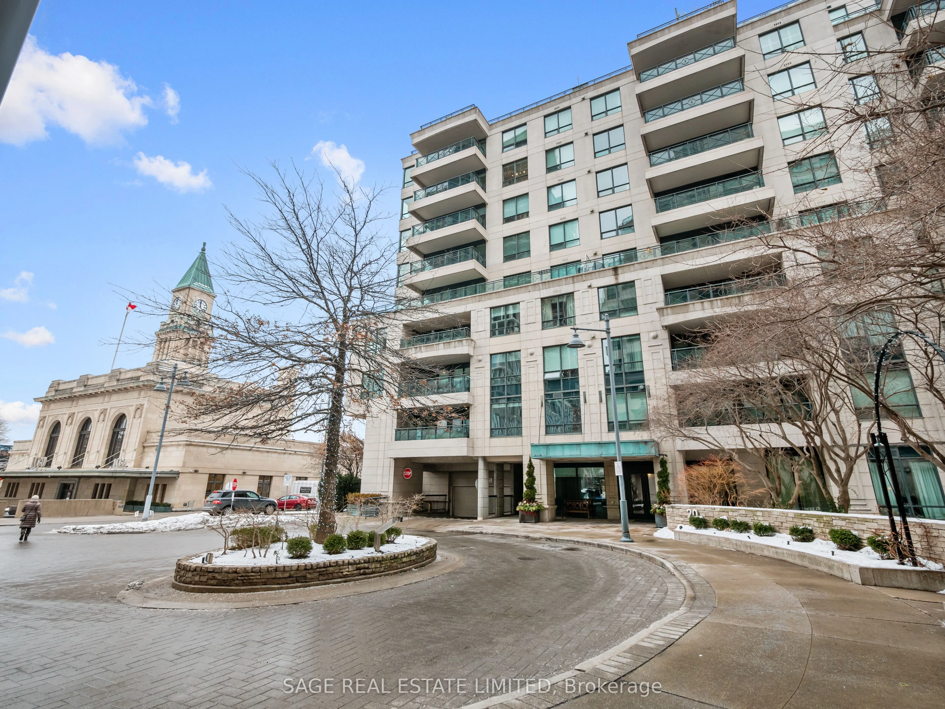 20 Scrivener Square, #507
