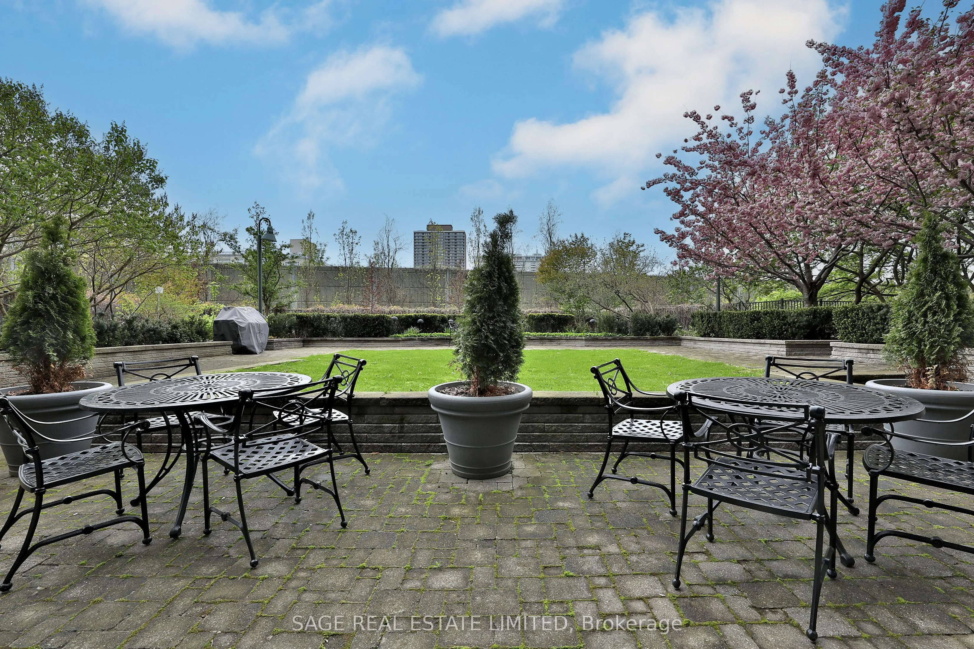 20 Scrivener Square, #507