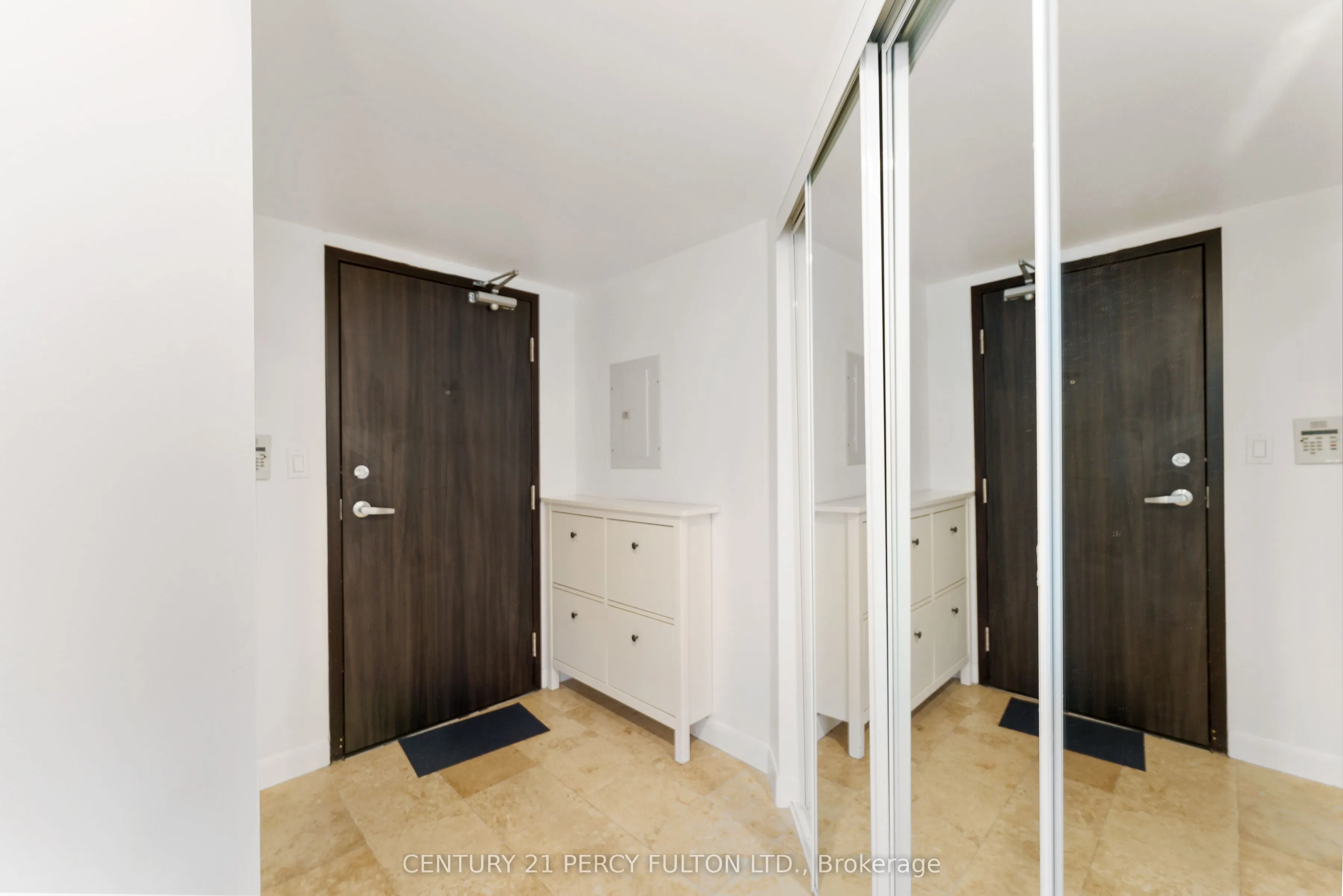 210 Victoria Street, #2411