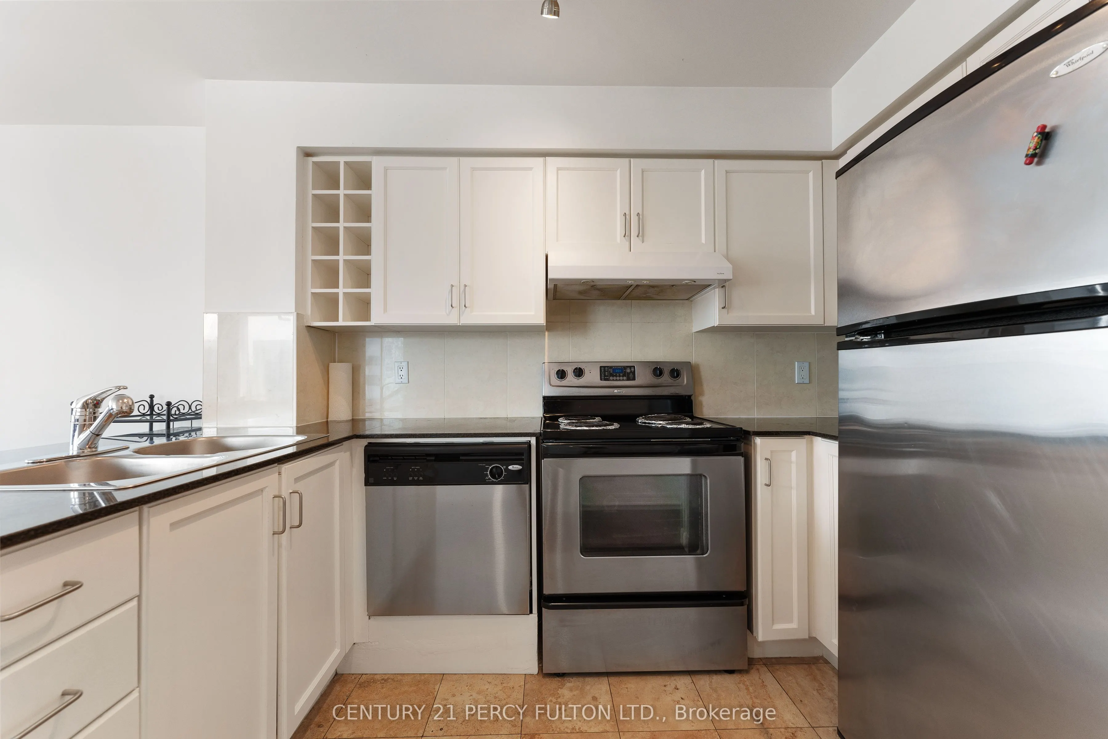210 Victoria Street, #2411
