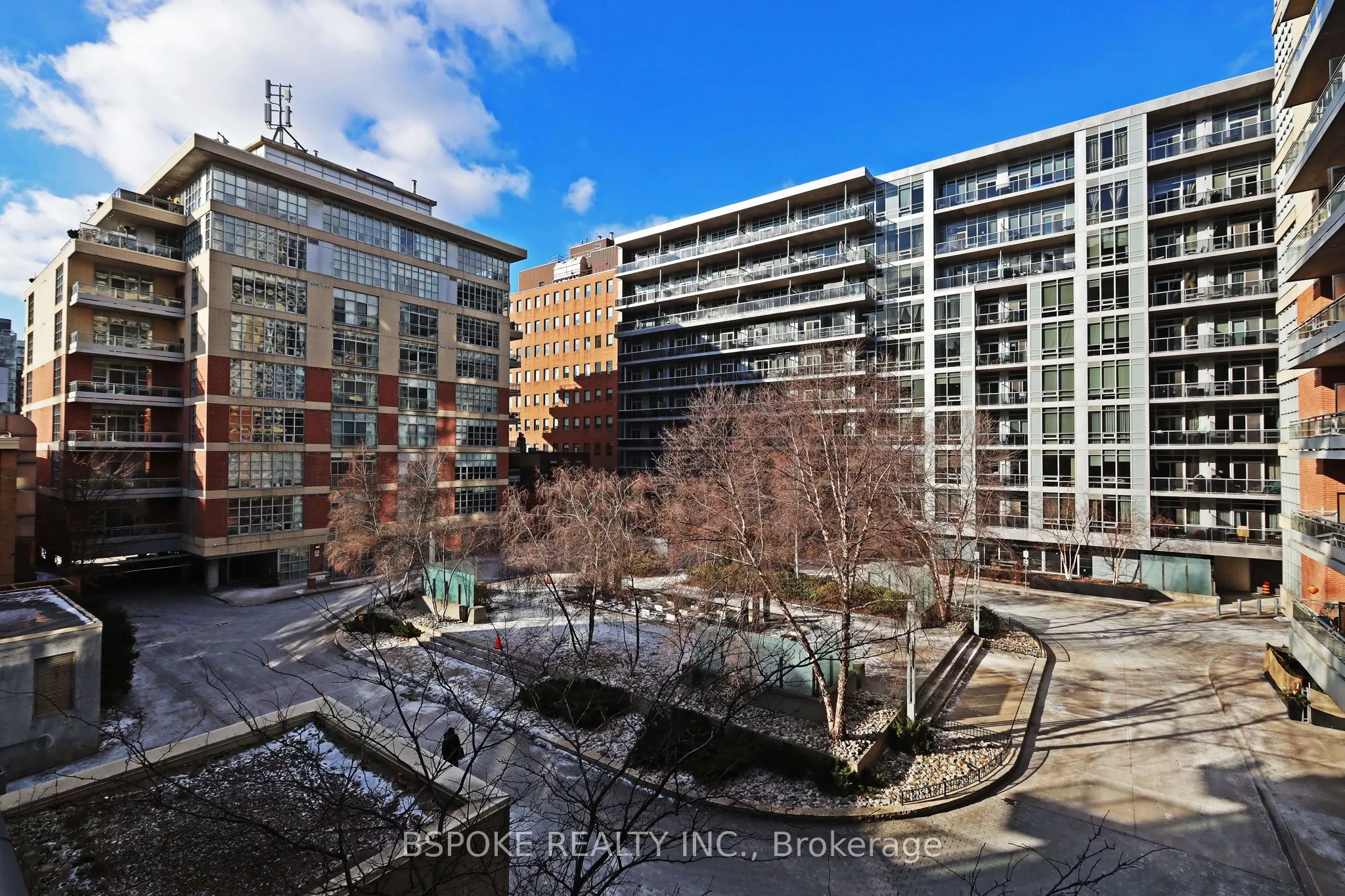 478 King Street W, #319