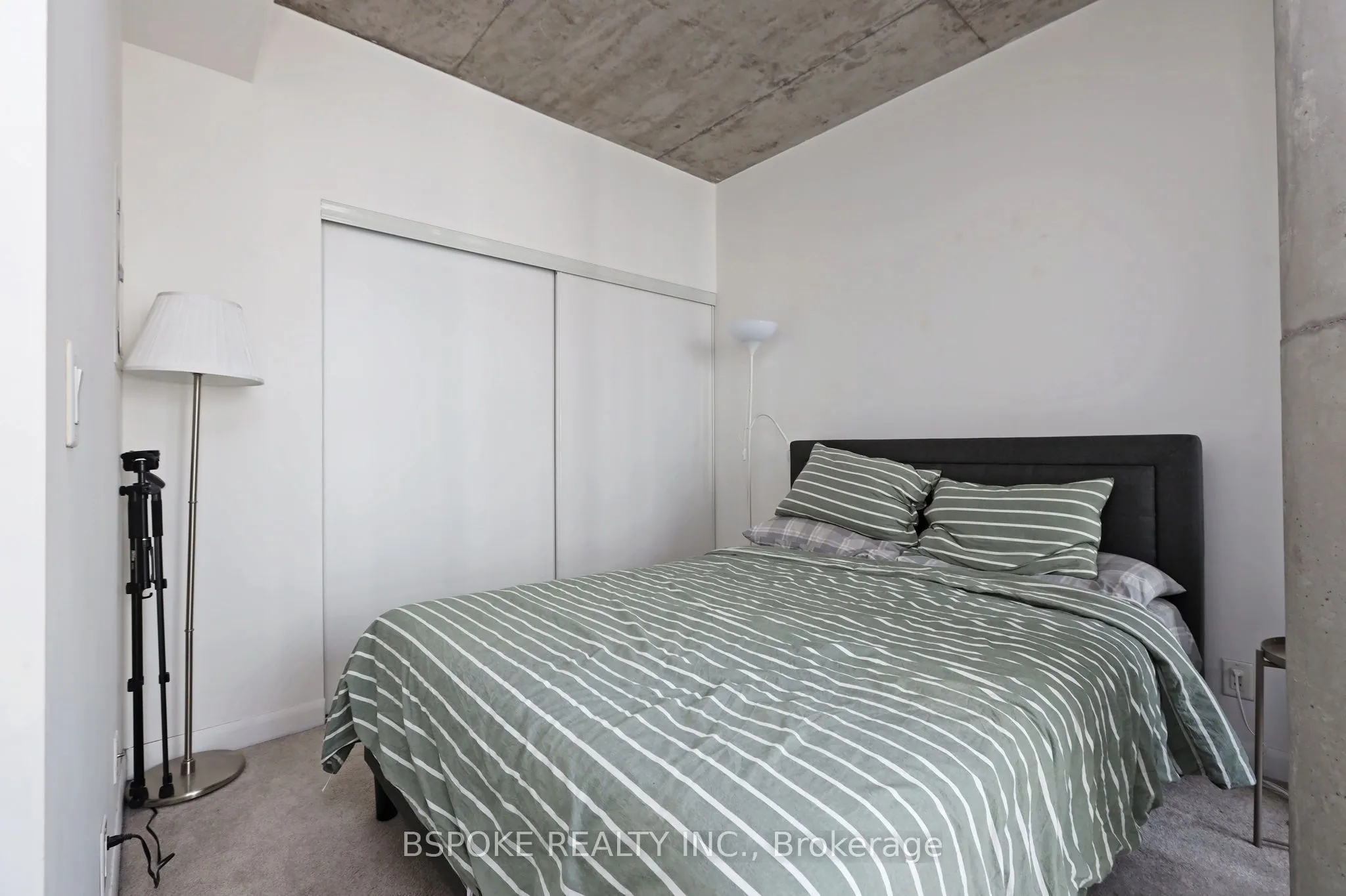 478 King Street W, #319