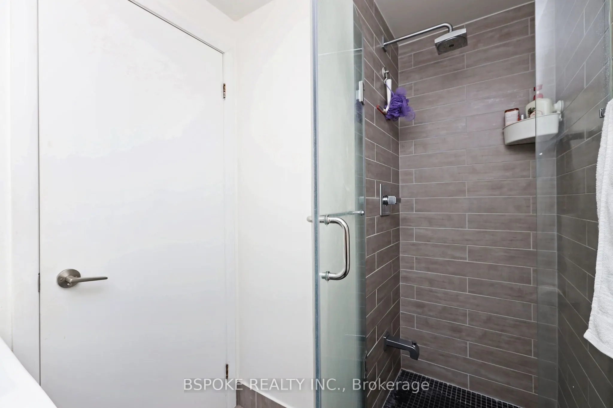 478 King Street W, #319
