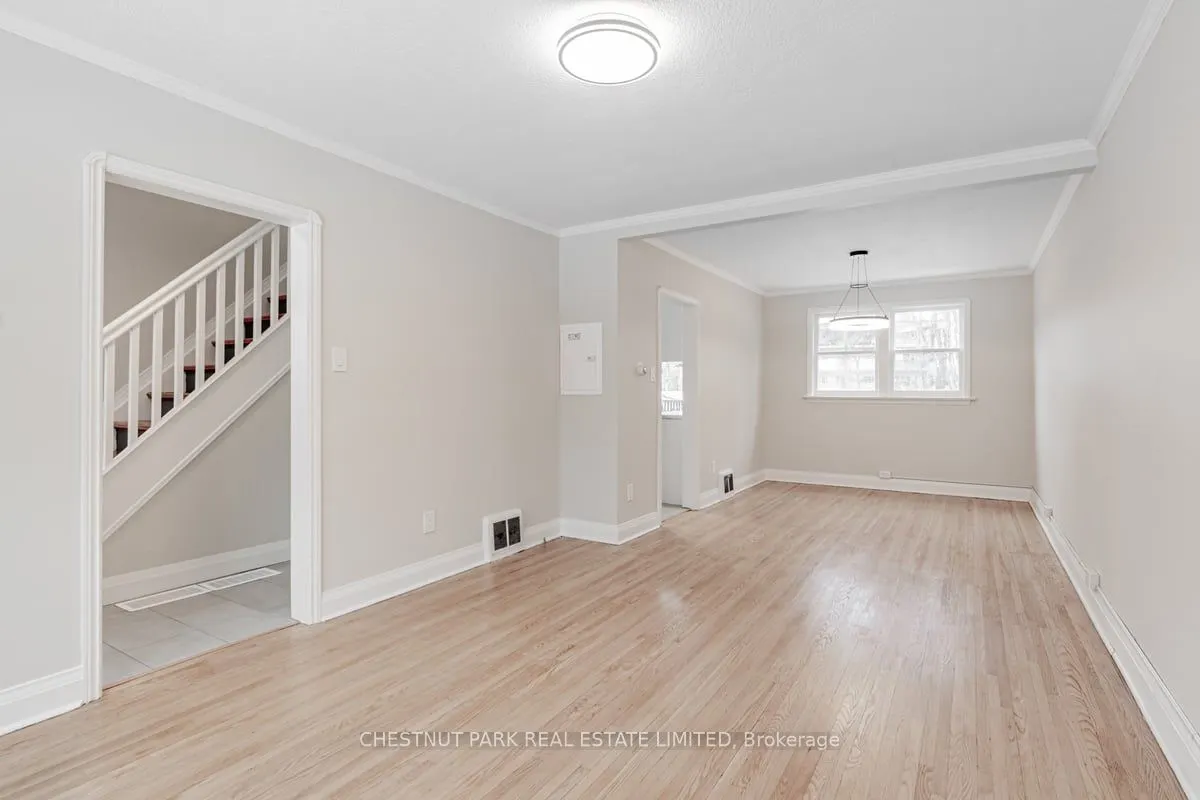 21 Thursfield Crescent