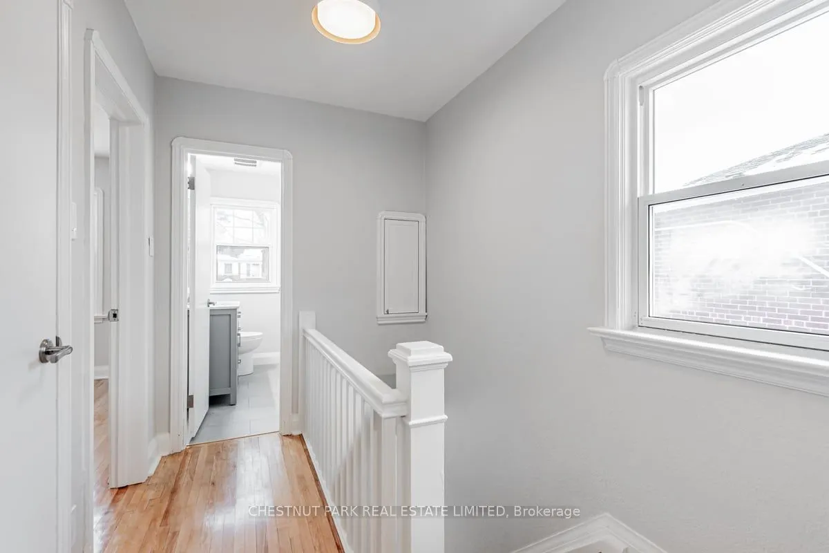 21 Thursfield Crescent