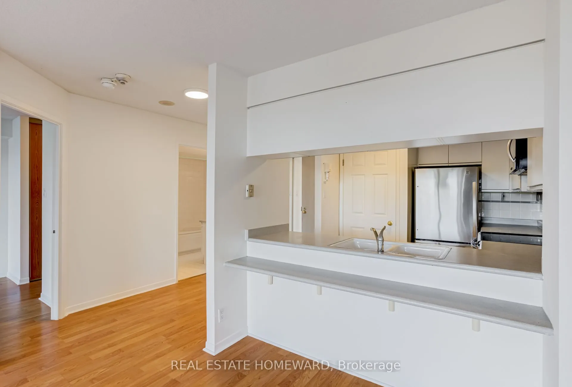 298 Jarvis Street, #804