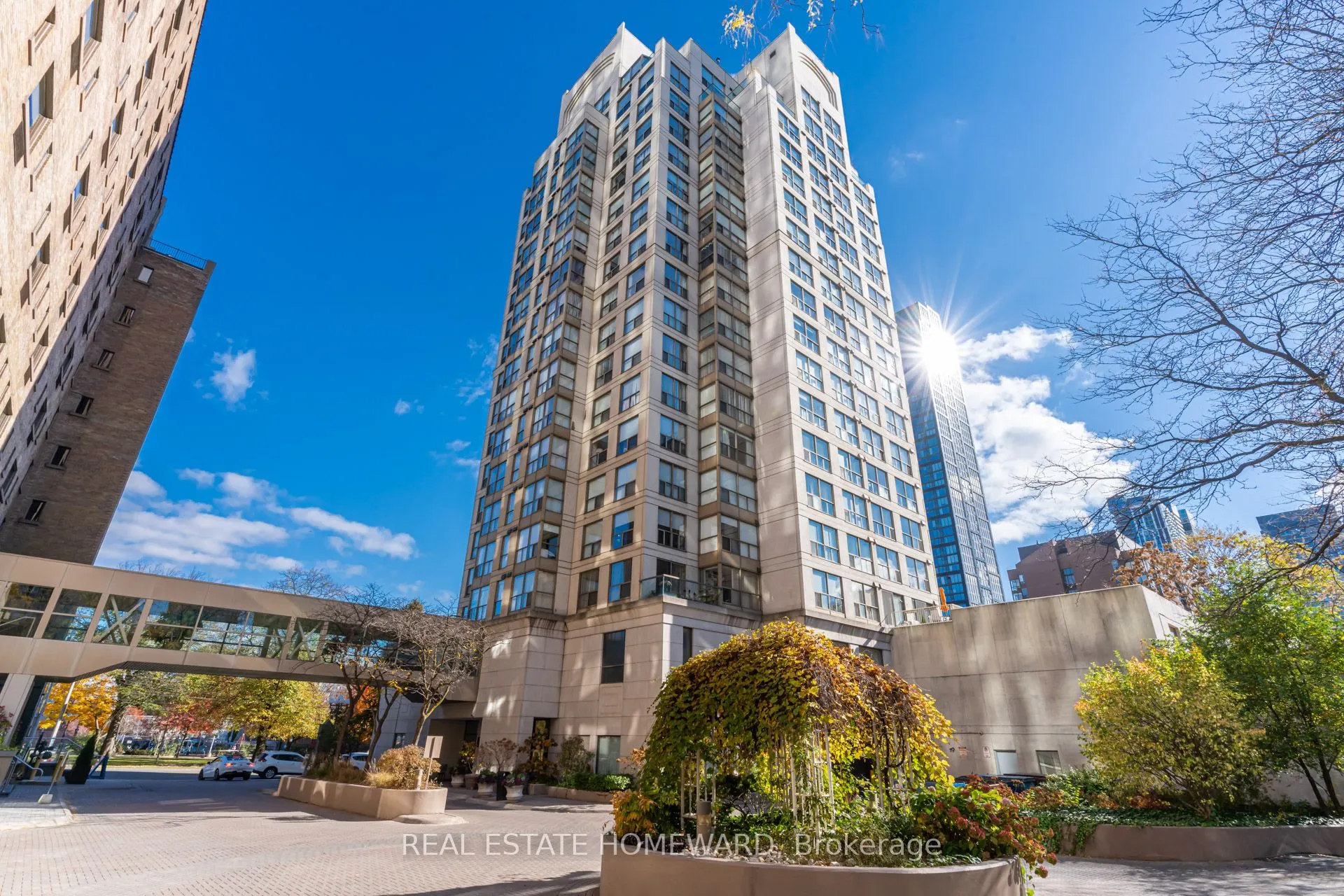 298 Jarvis Street, #804