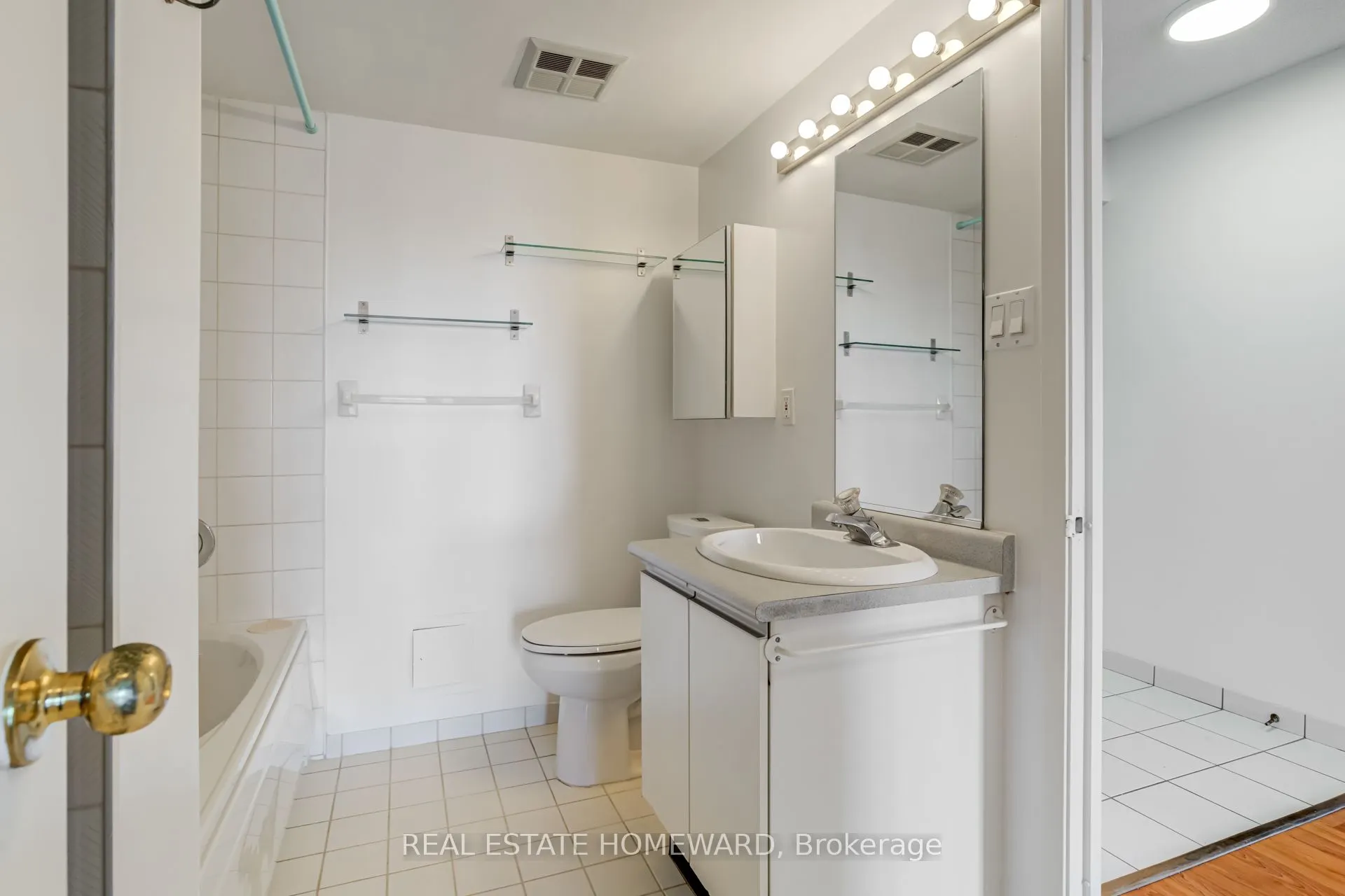 298 Jarvis Street, #804