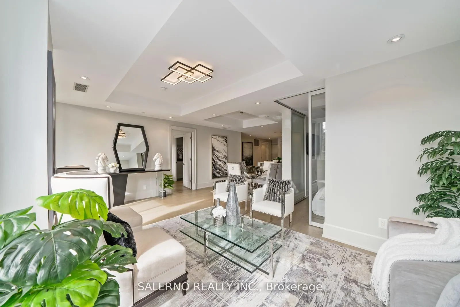 181 Davenport Road, #201