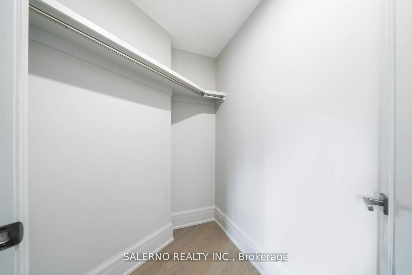 181 Davenport Road, #201