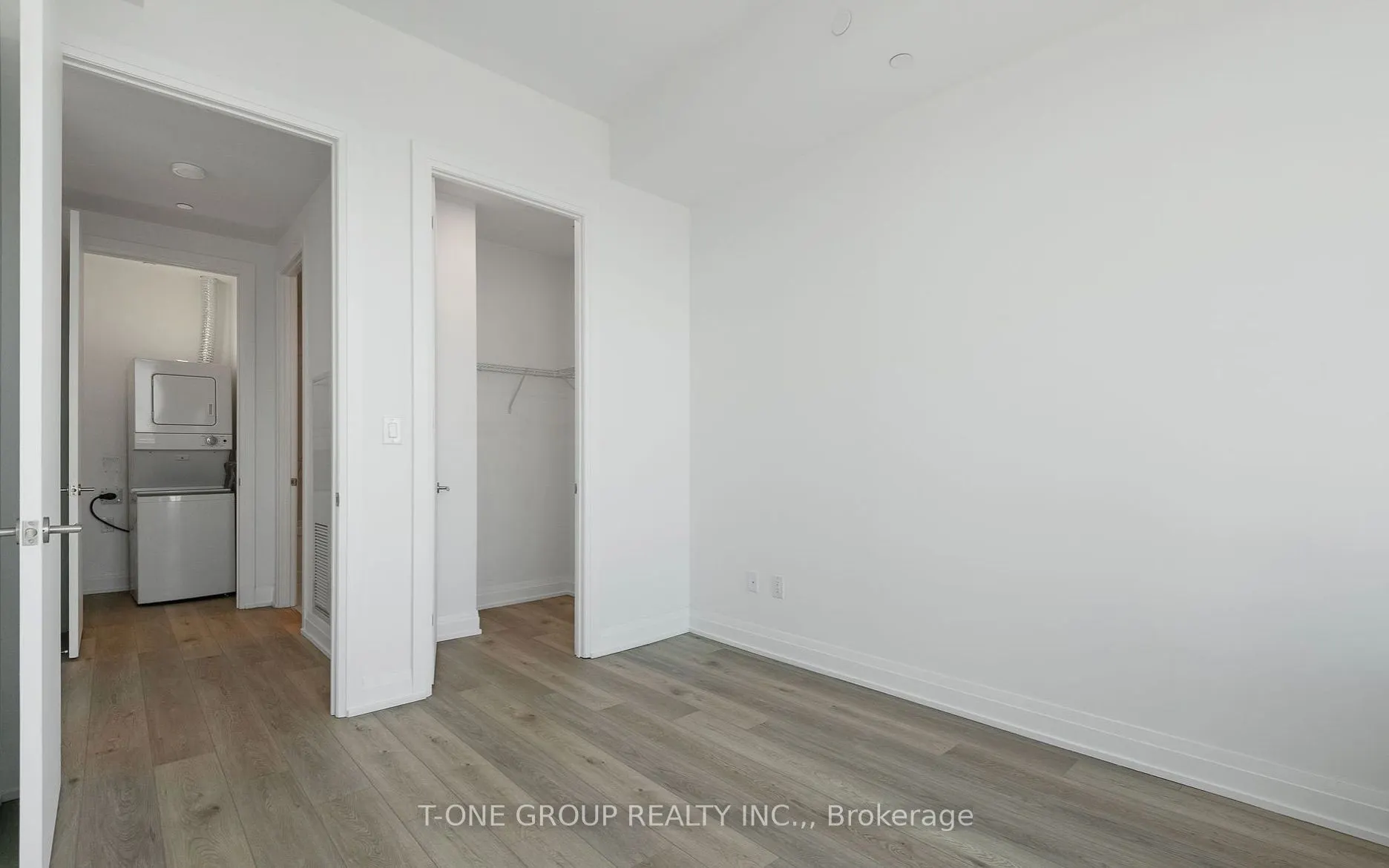 75 Canterbury Place, #Ph107