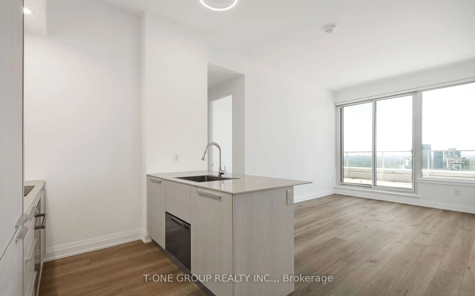 75 Canterbury Place, #Ph107