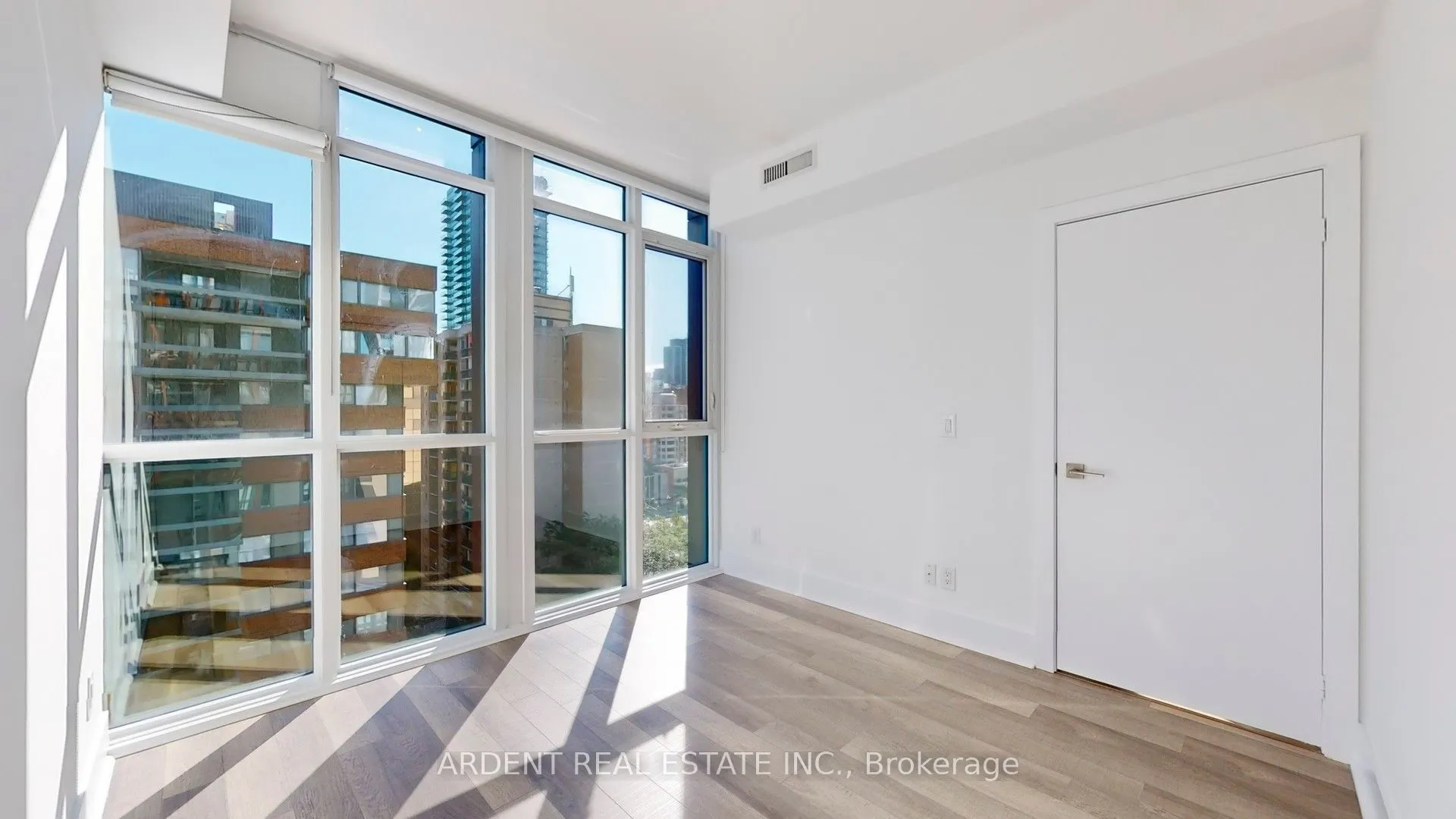32 Davenport Road, #1107