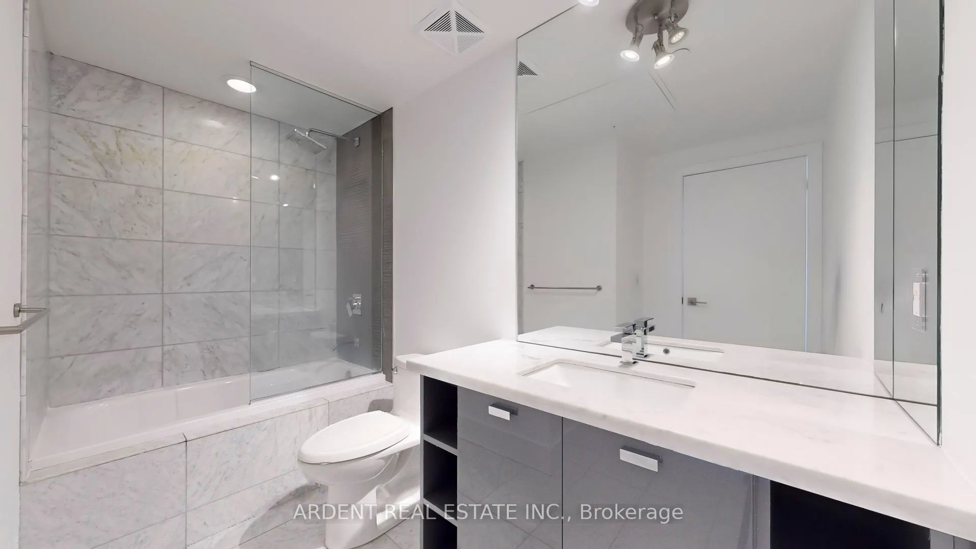 32 Davenport Road, #1107