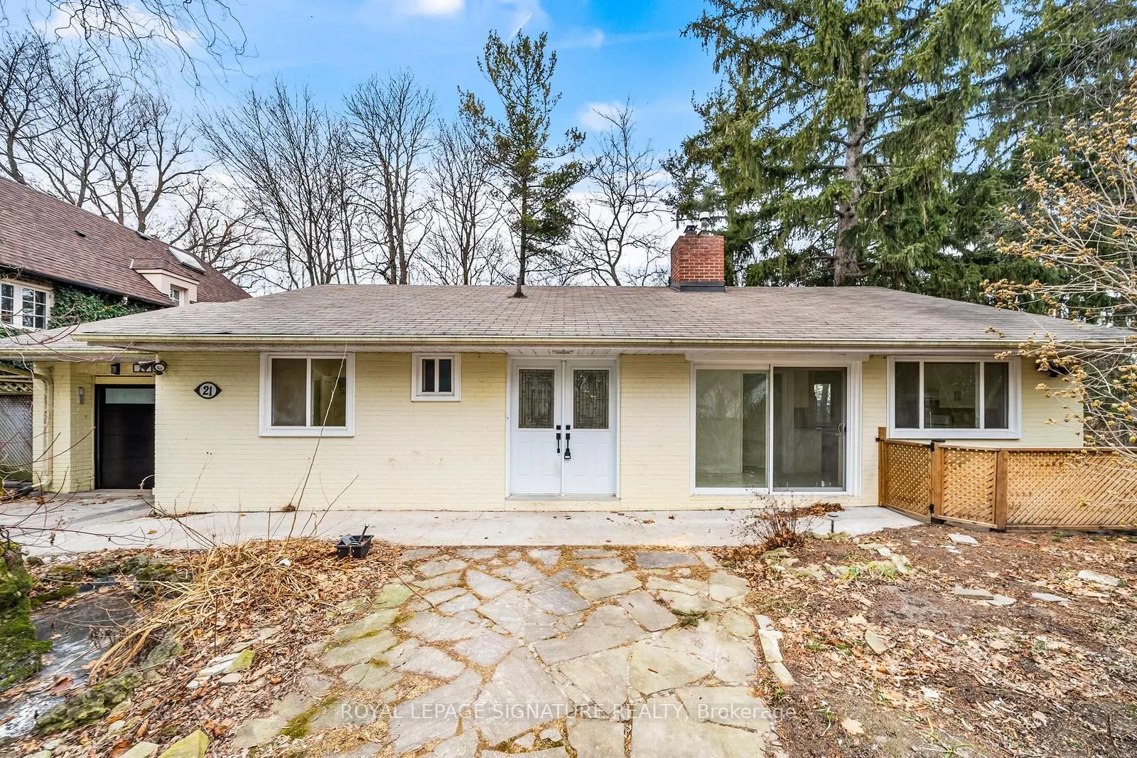21 Donwoods Drive, #Lower