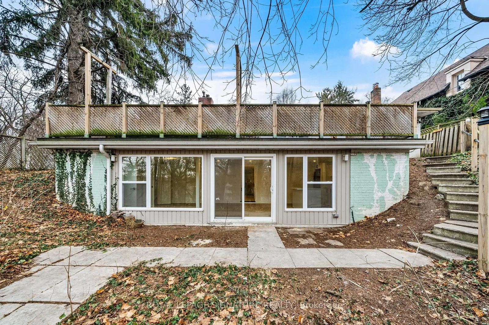 21 Donwoods Drive, #Lower