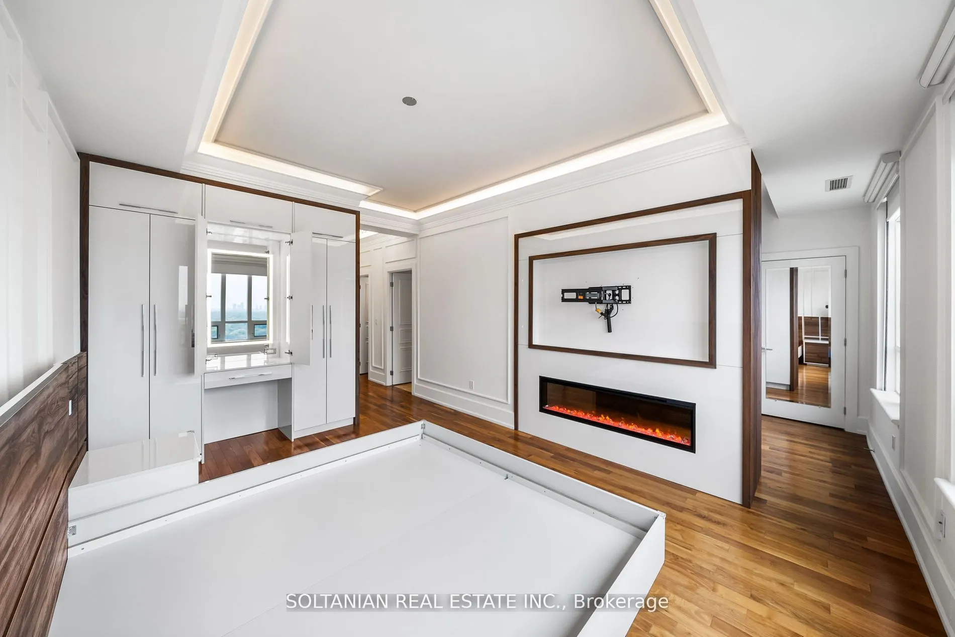 660 Sheppard Avenue E, #Lph3