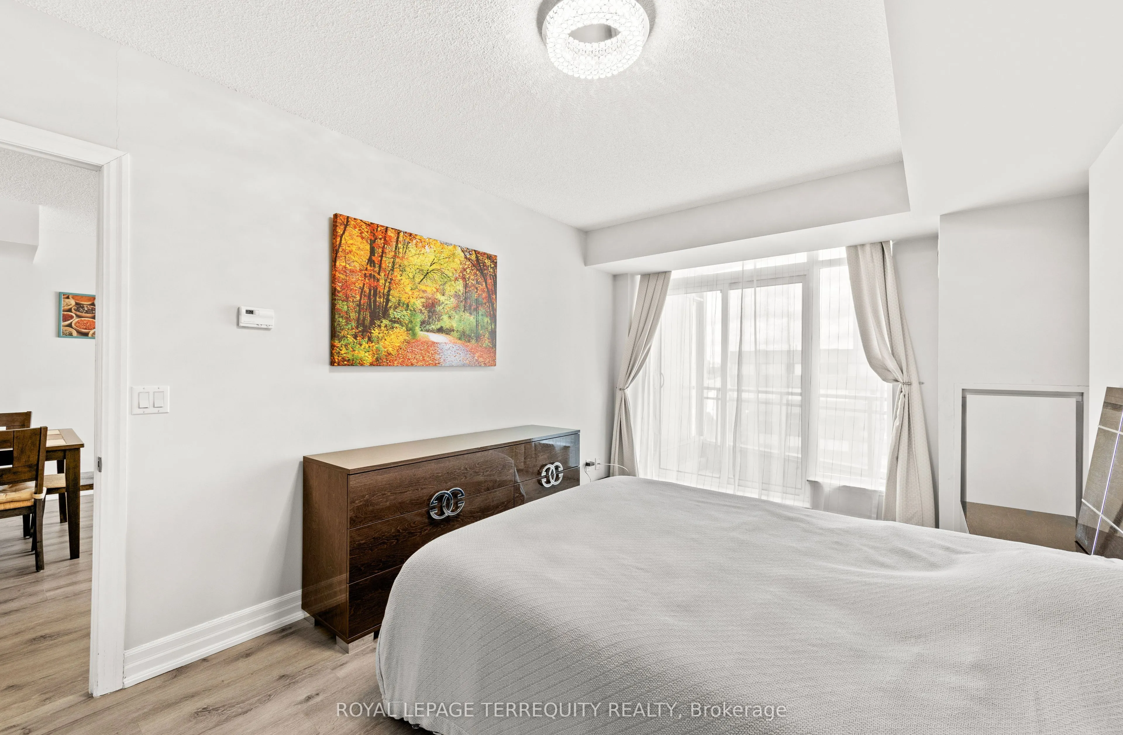 8 Scollard Street, #1410