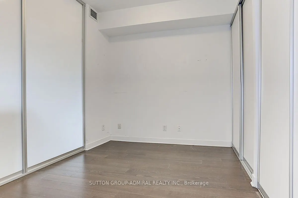 156 Portland Street, #403