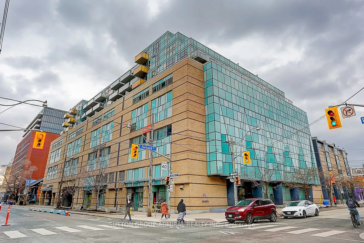 156 Portland Street, #403