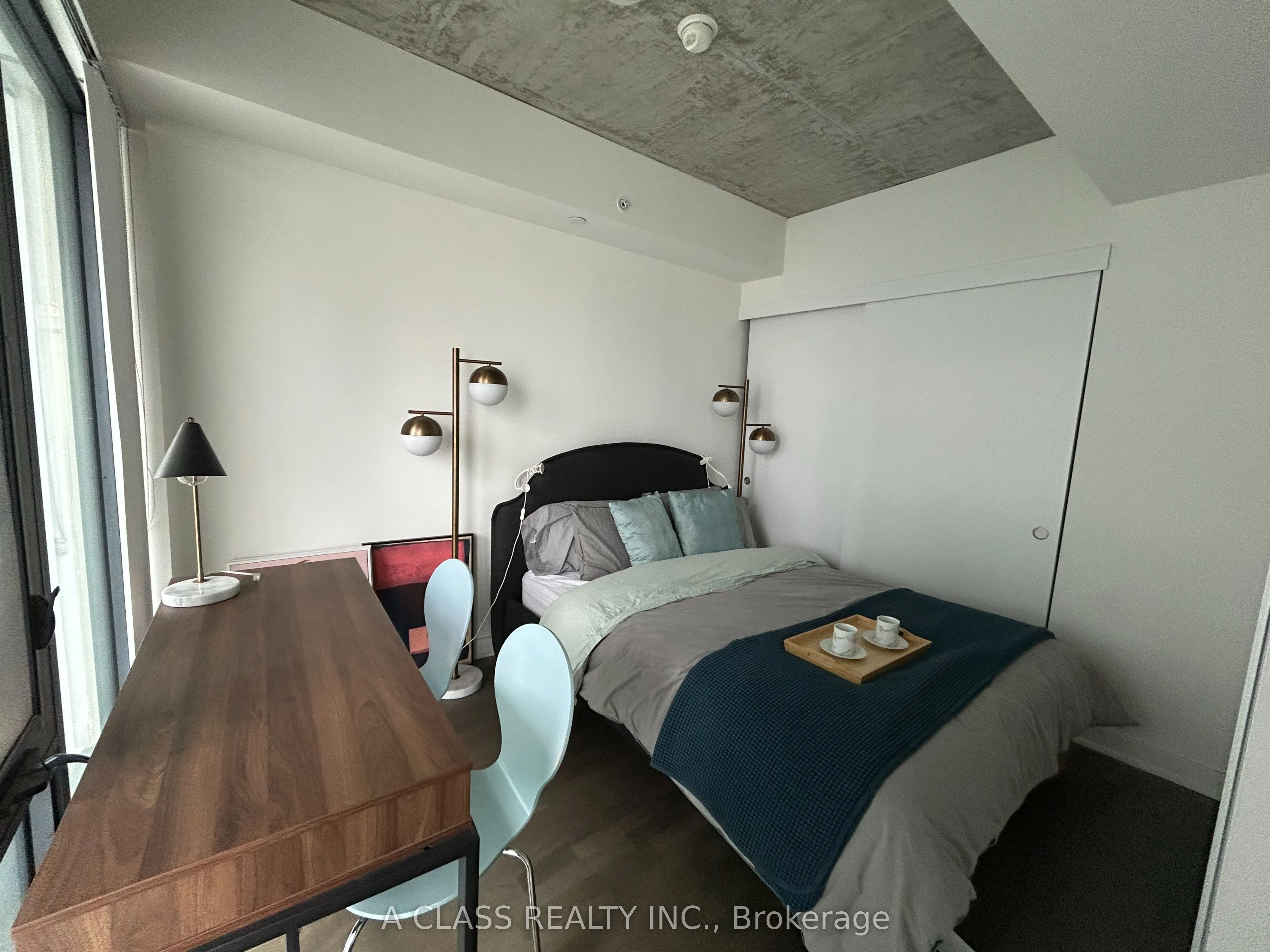 185 Roehampton Avenue S #1710