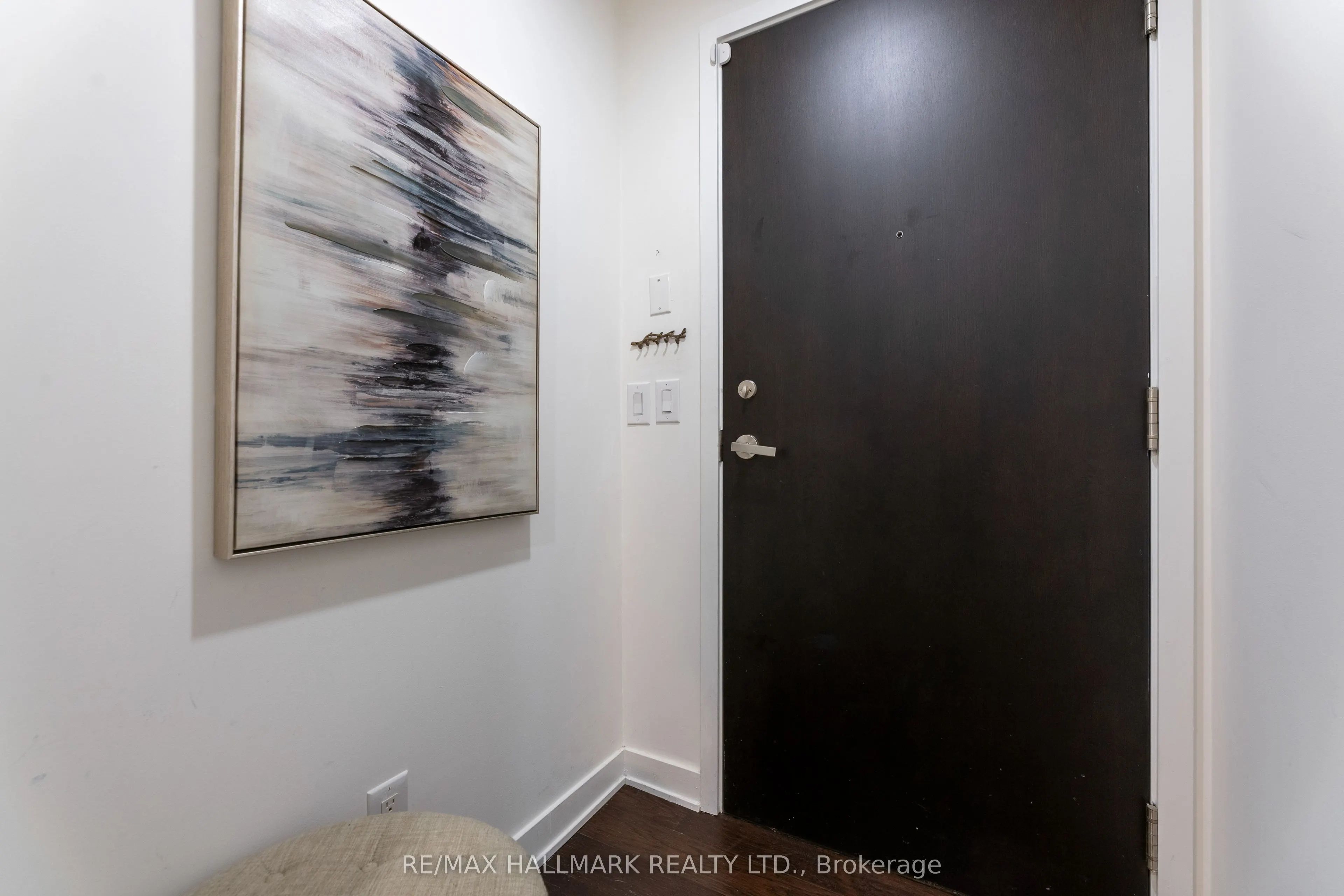 170 Sumach Street, #2101