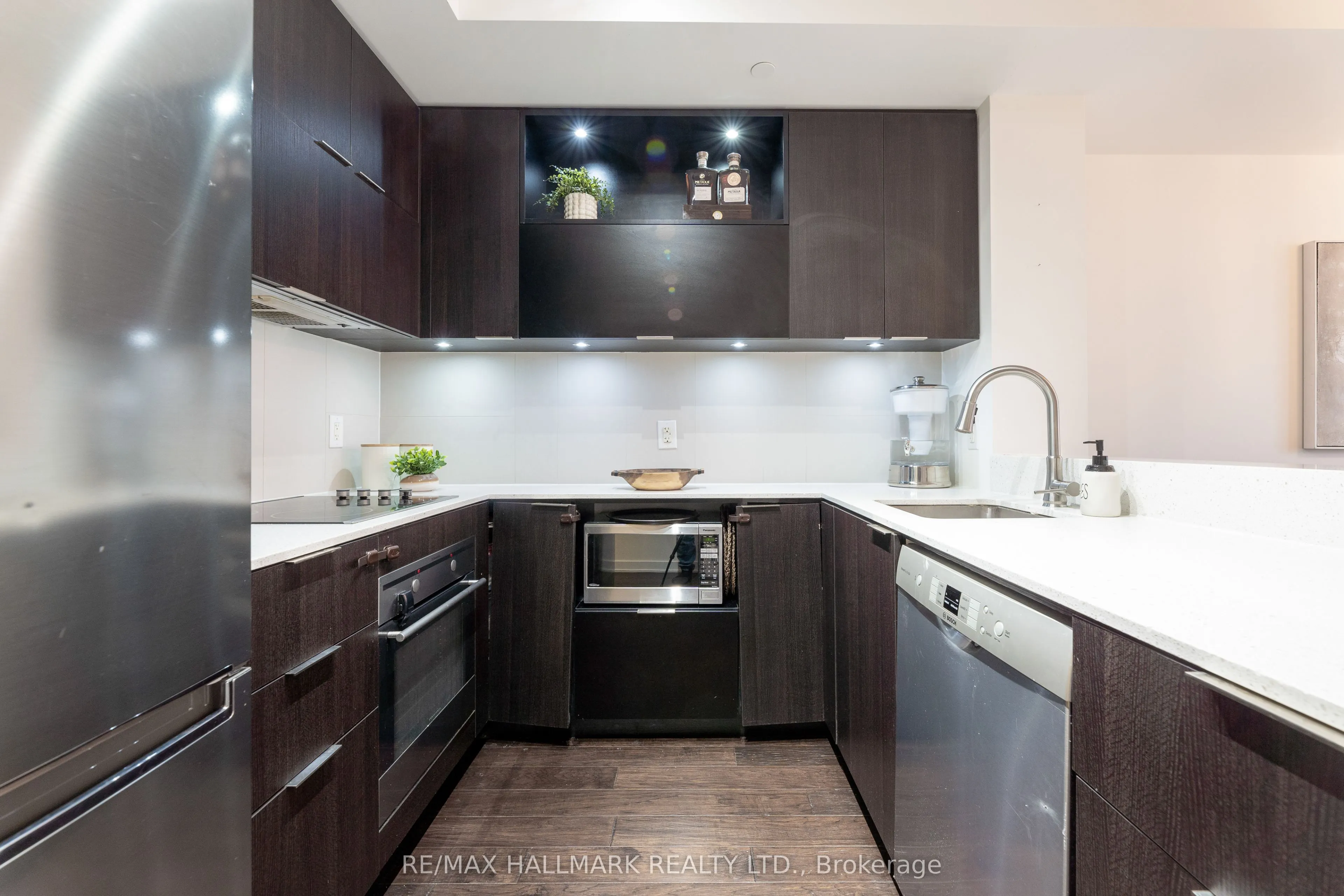 170 Sumach Street, #2101