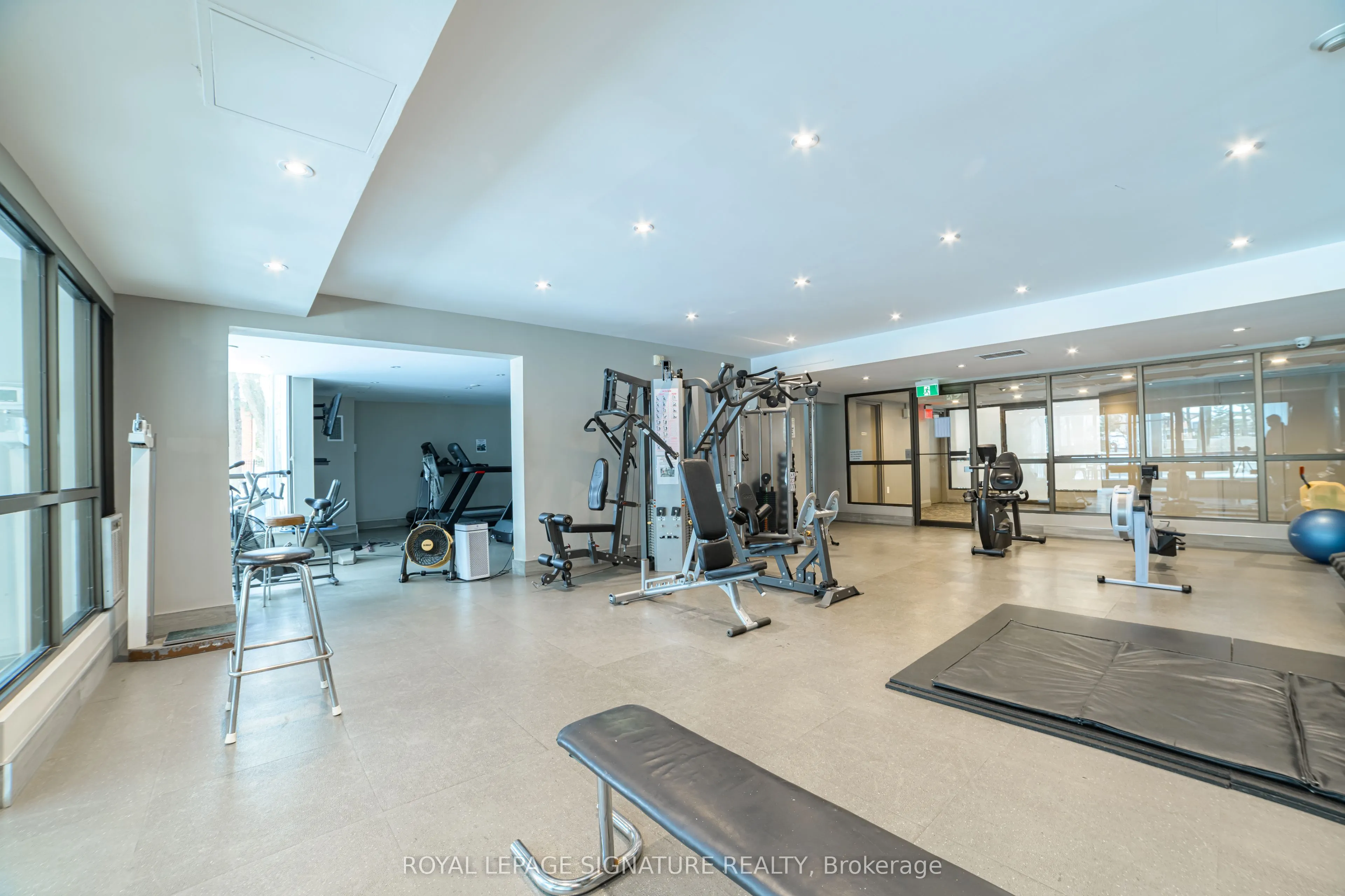 33 Elmhurst Avenue, #104