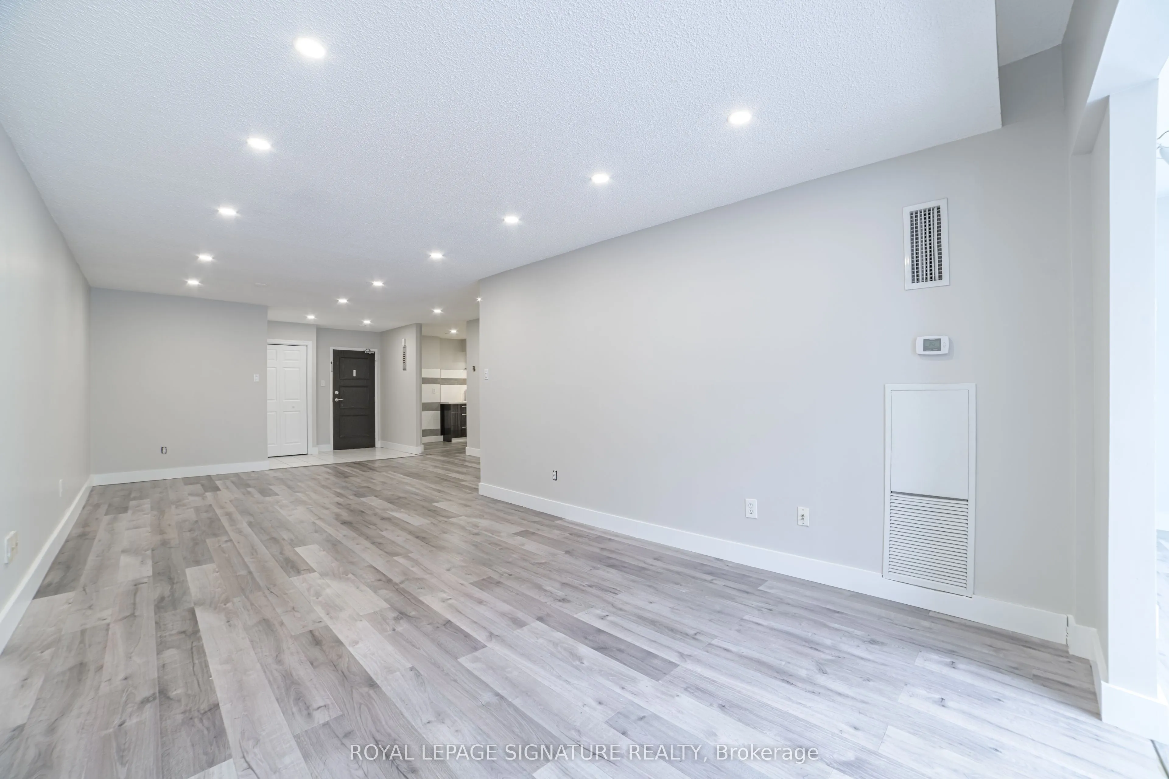 33 Elmhurst Avenue, #104