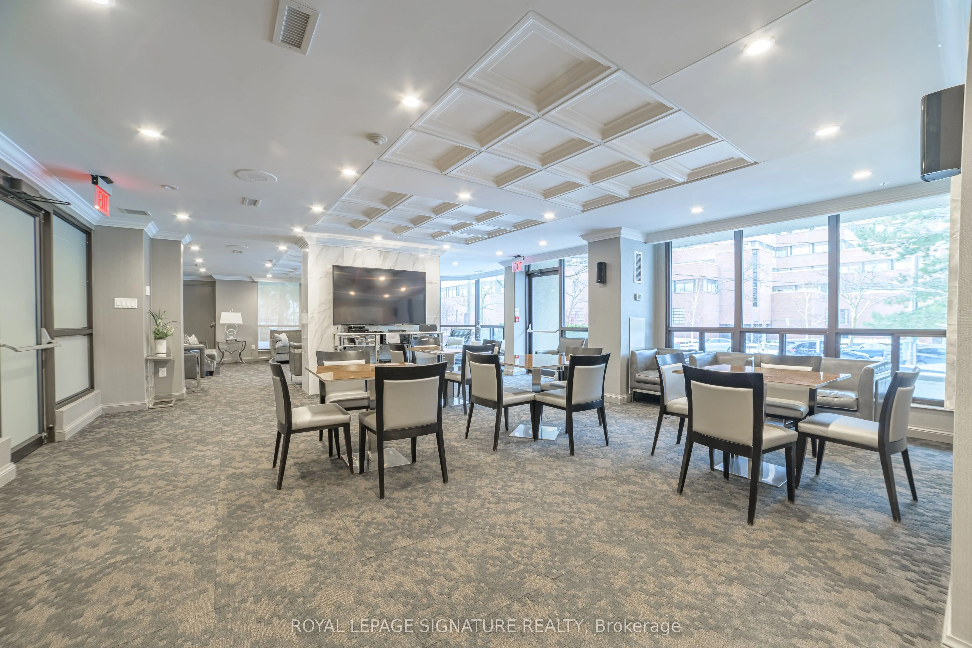 33 Elmhurst Avenue, #104