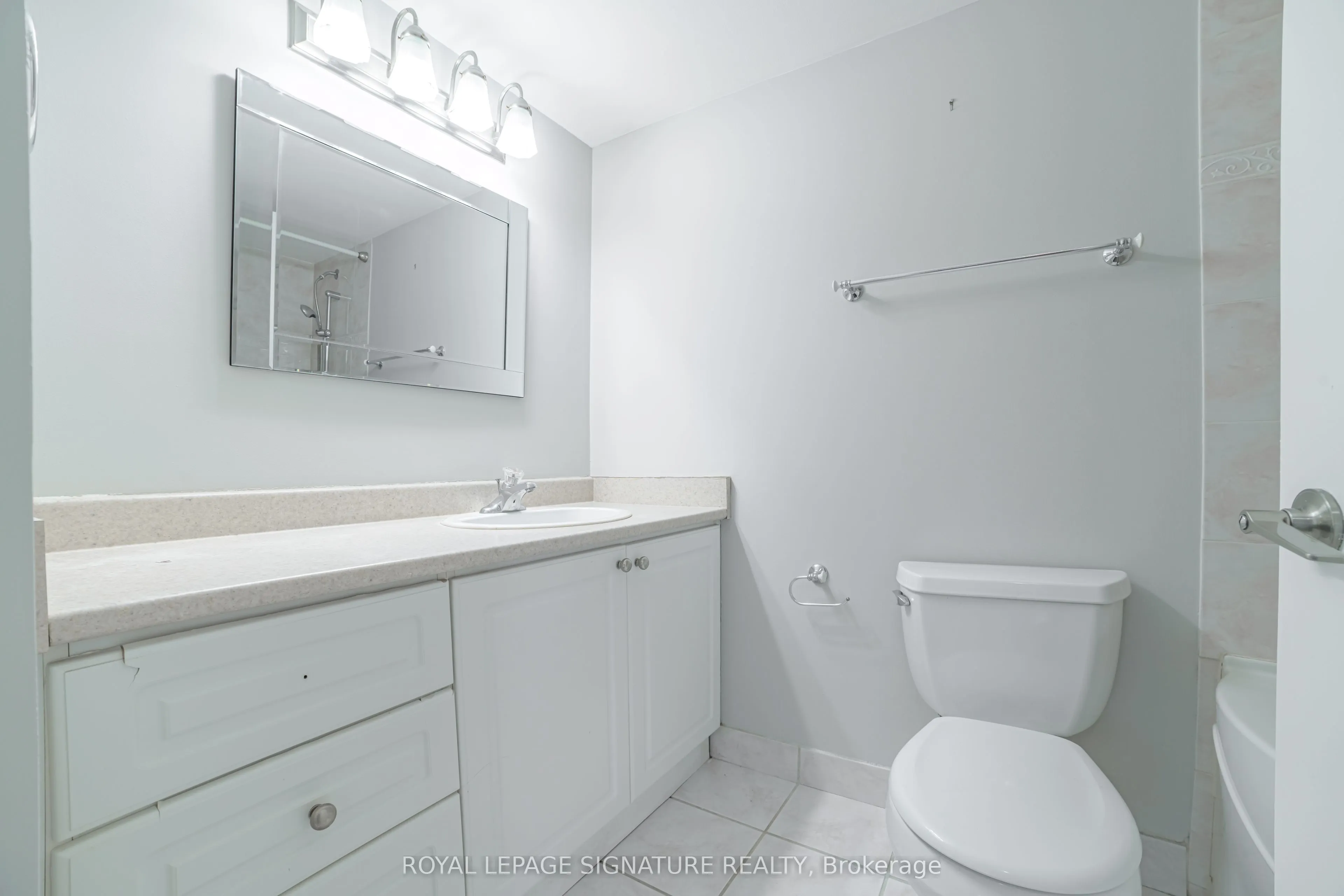 33 Elmhurst Avenue, #104