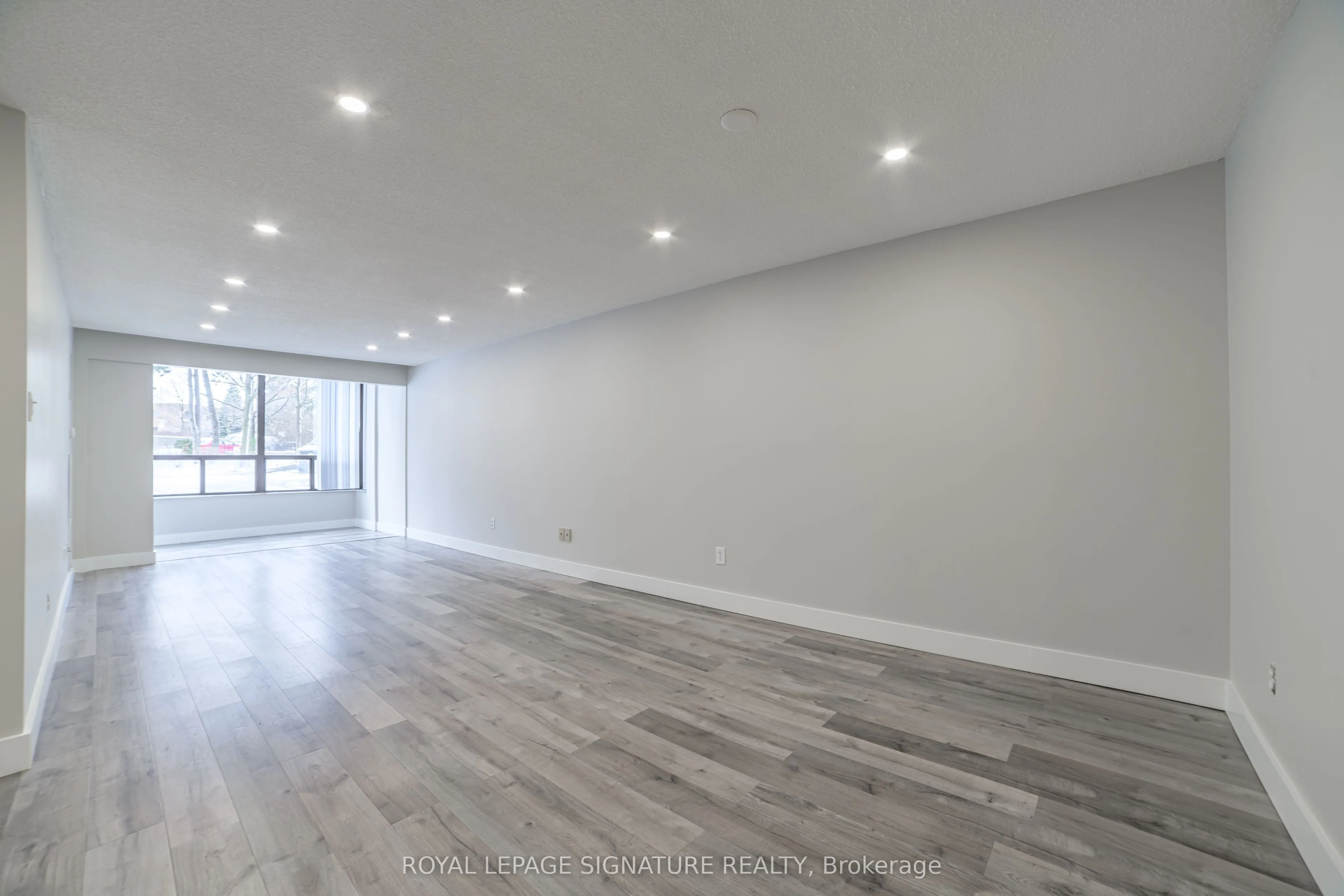 33 Elmhurst Avenue, #104