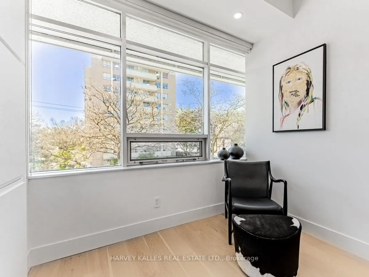 562 Eglinton Avenue E, #202