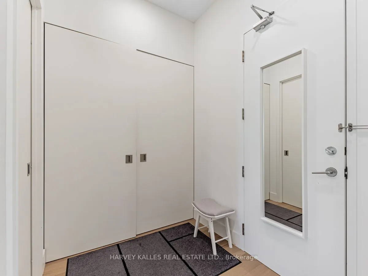 562 Eglinton Avenue E, #202