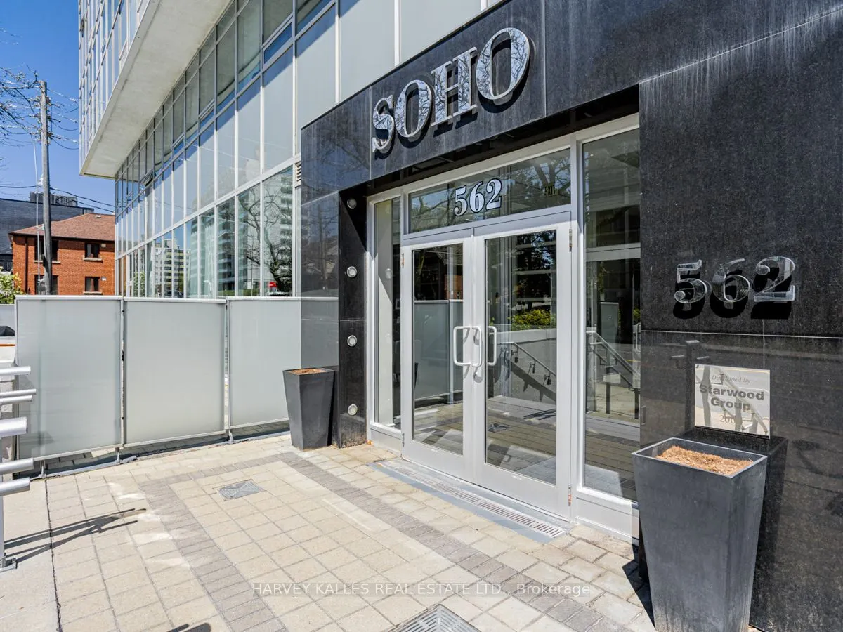 562 Eglinton Avenue E, #202