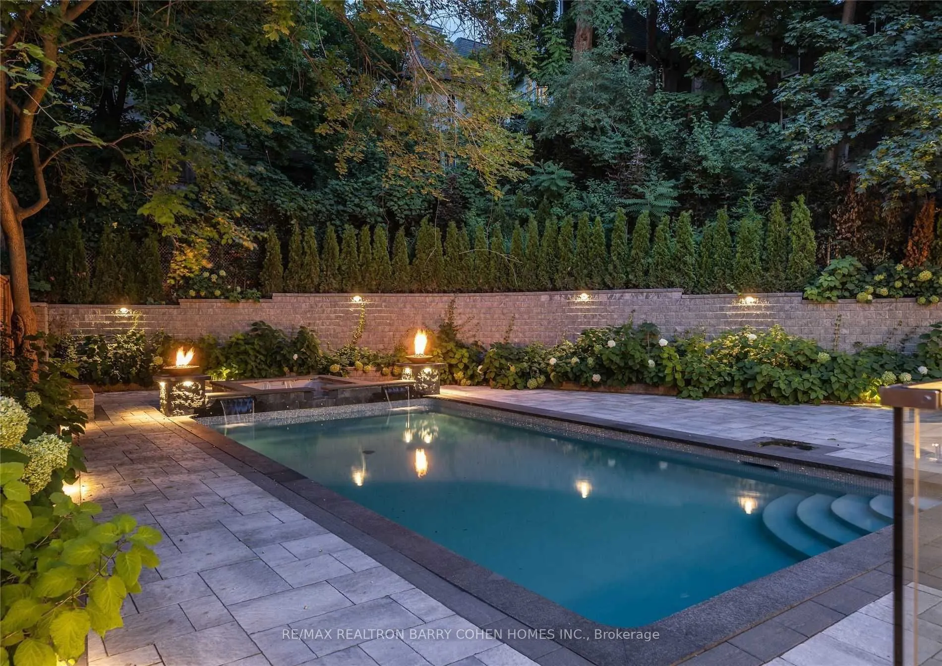 31 Russell Hill Road