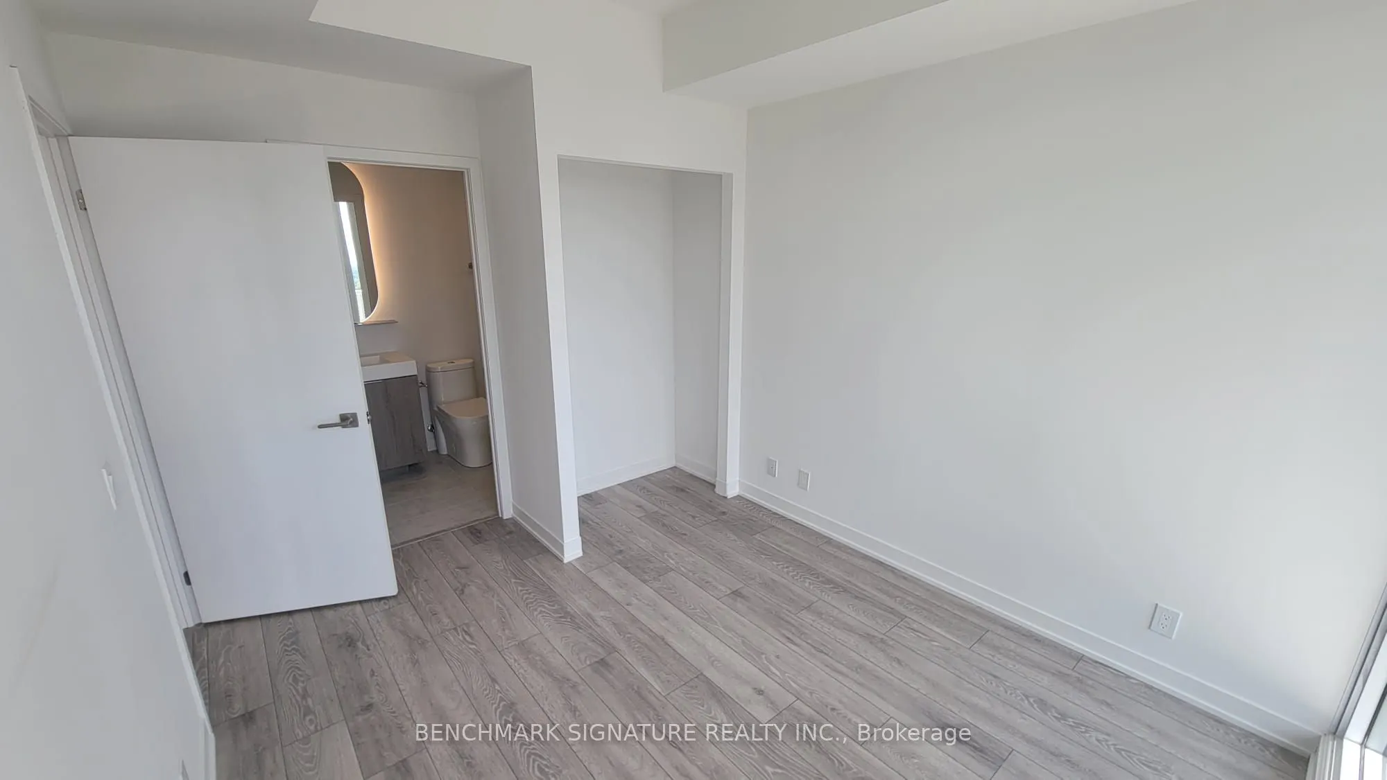 15 Holmes Avenue, #1312