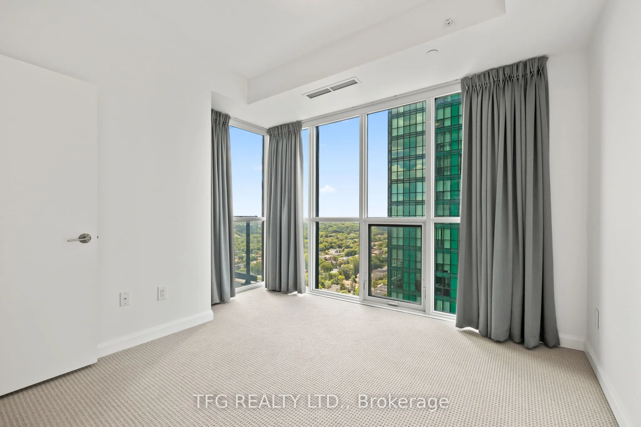 9 Bogert Avenue, #2804