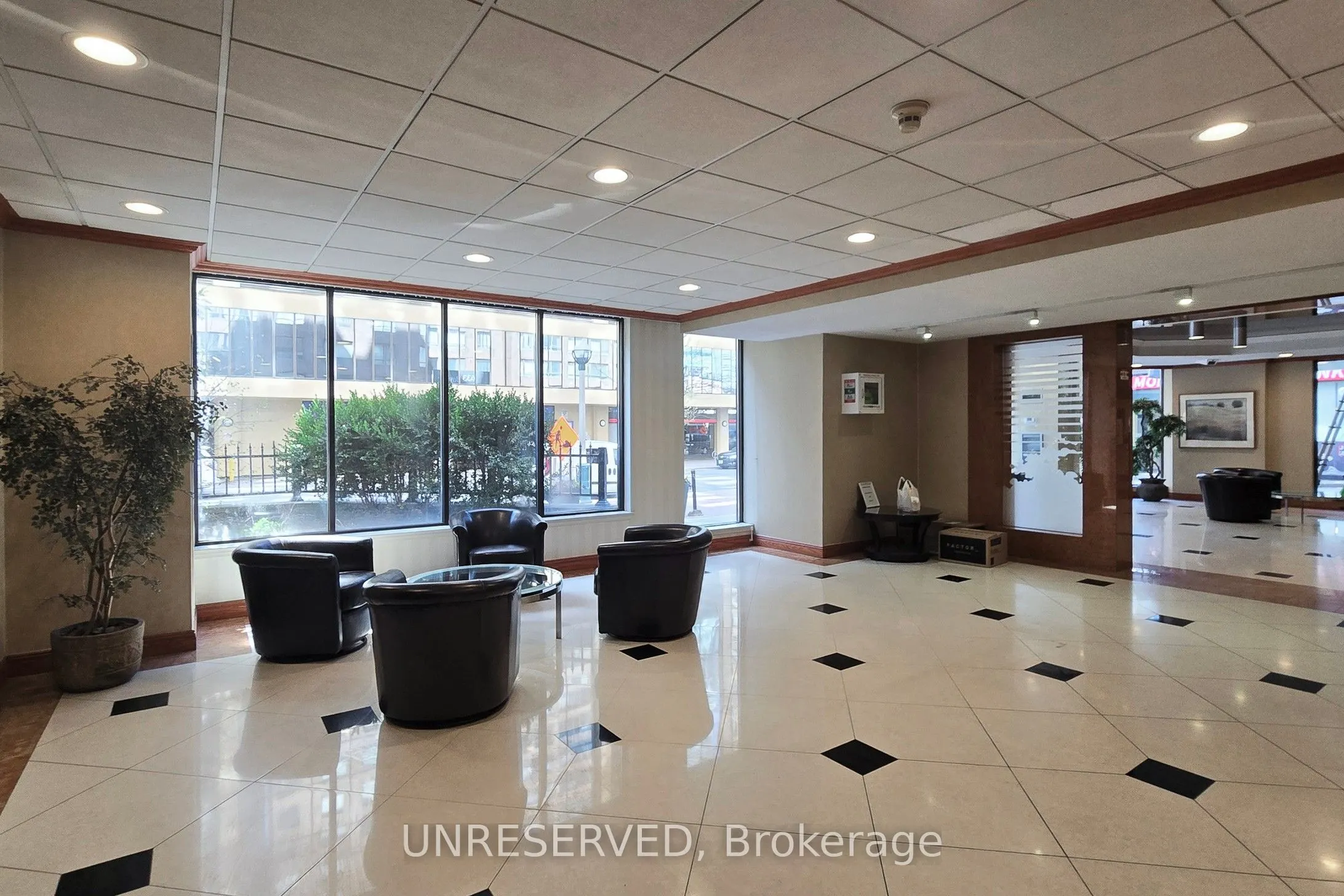 633 Bay Street, #1711