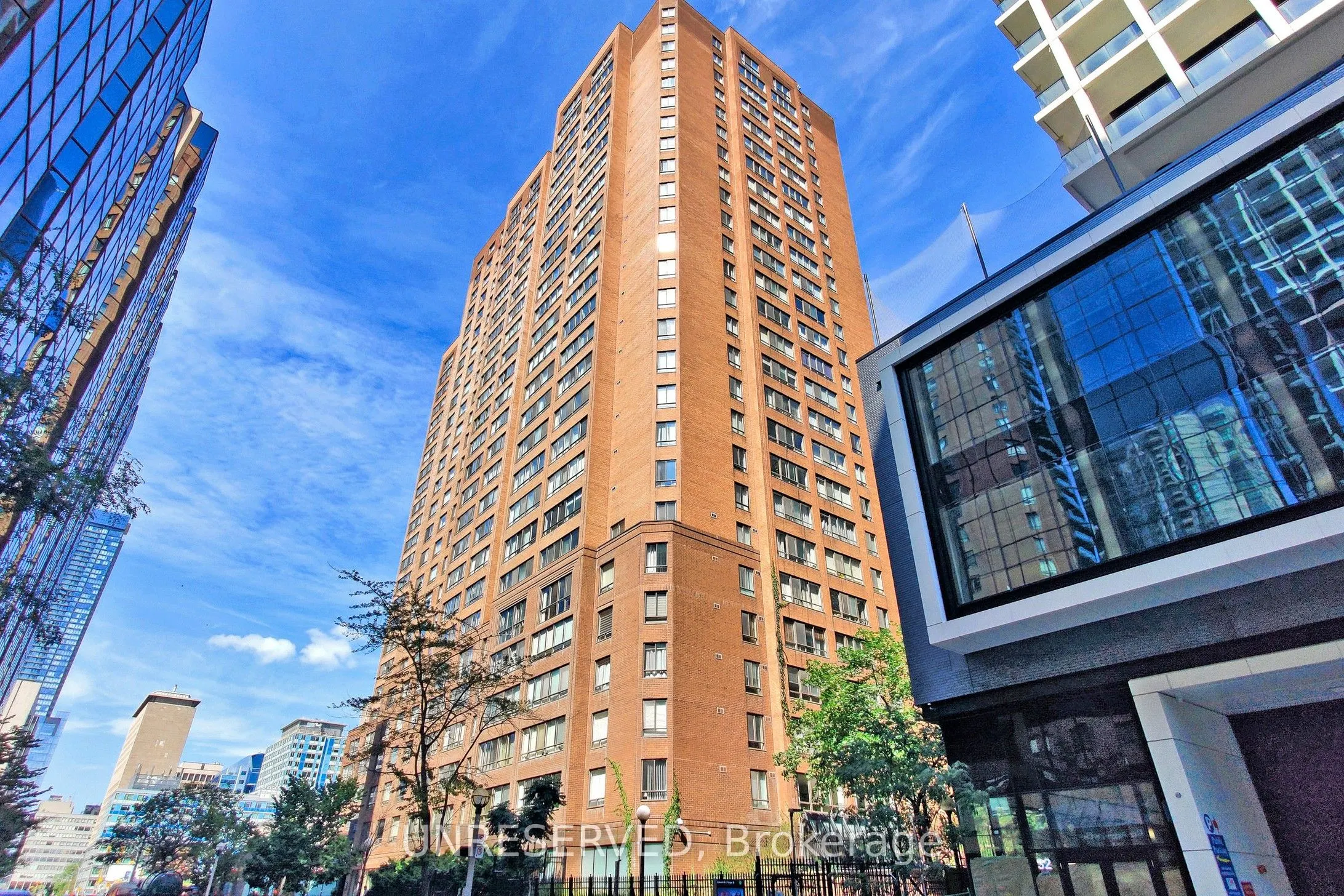 633 Bay Street, #1711