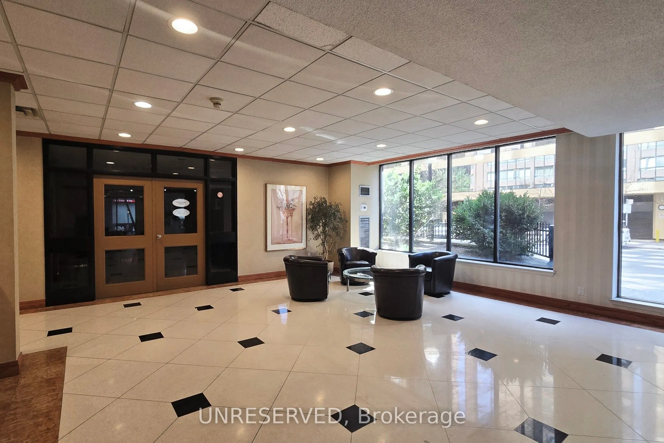 633 Bay Street, #1711