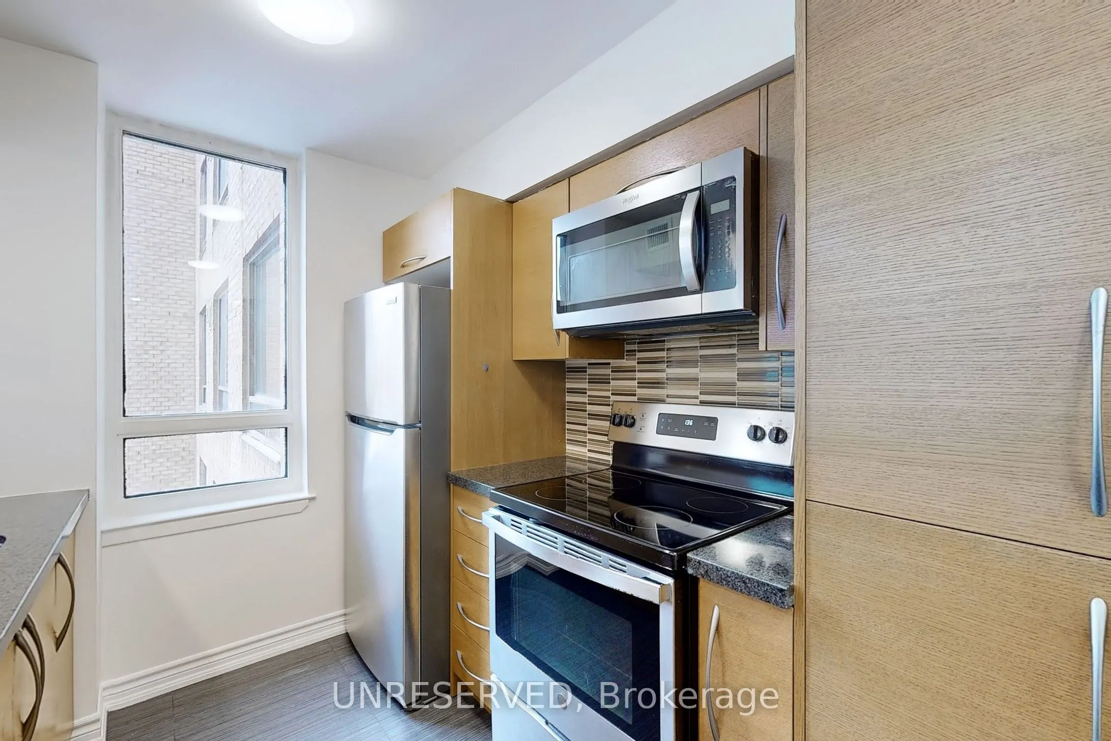 633 Bay Street, #1711
